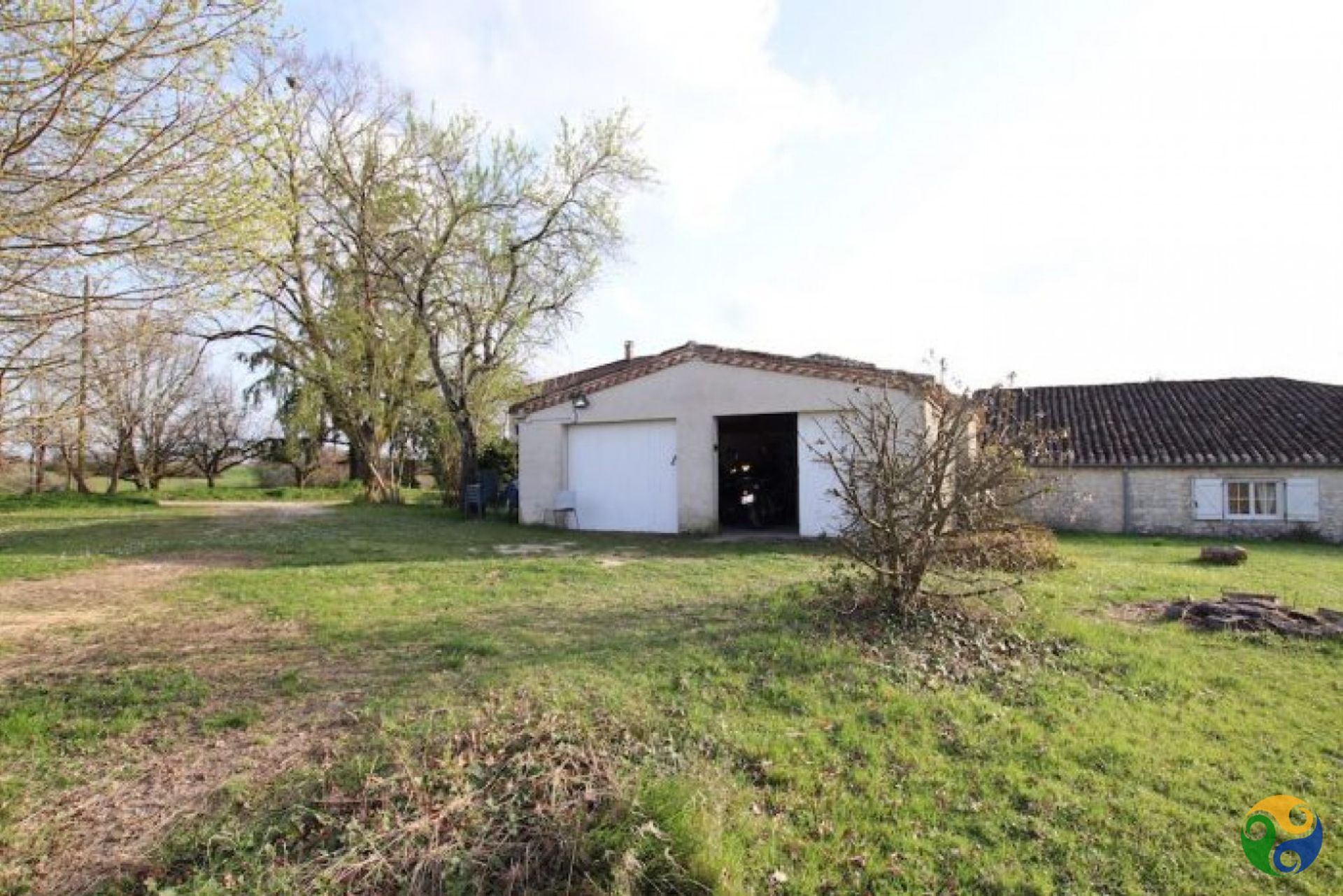 Condomínio no Montaigu-de-Quercy, Occitanie 10171569