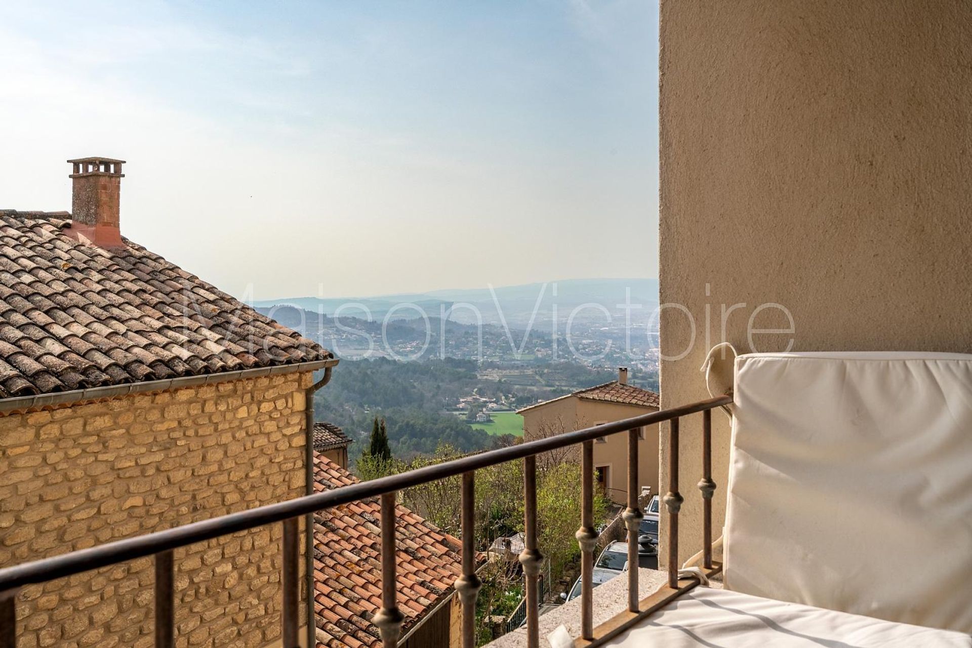 Rumah di Saignon, Provence-Alpes-Côte d'Azur 10171666