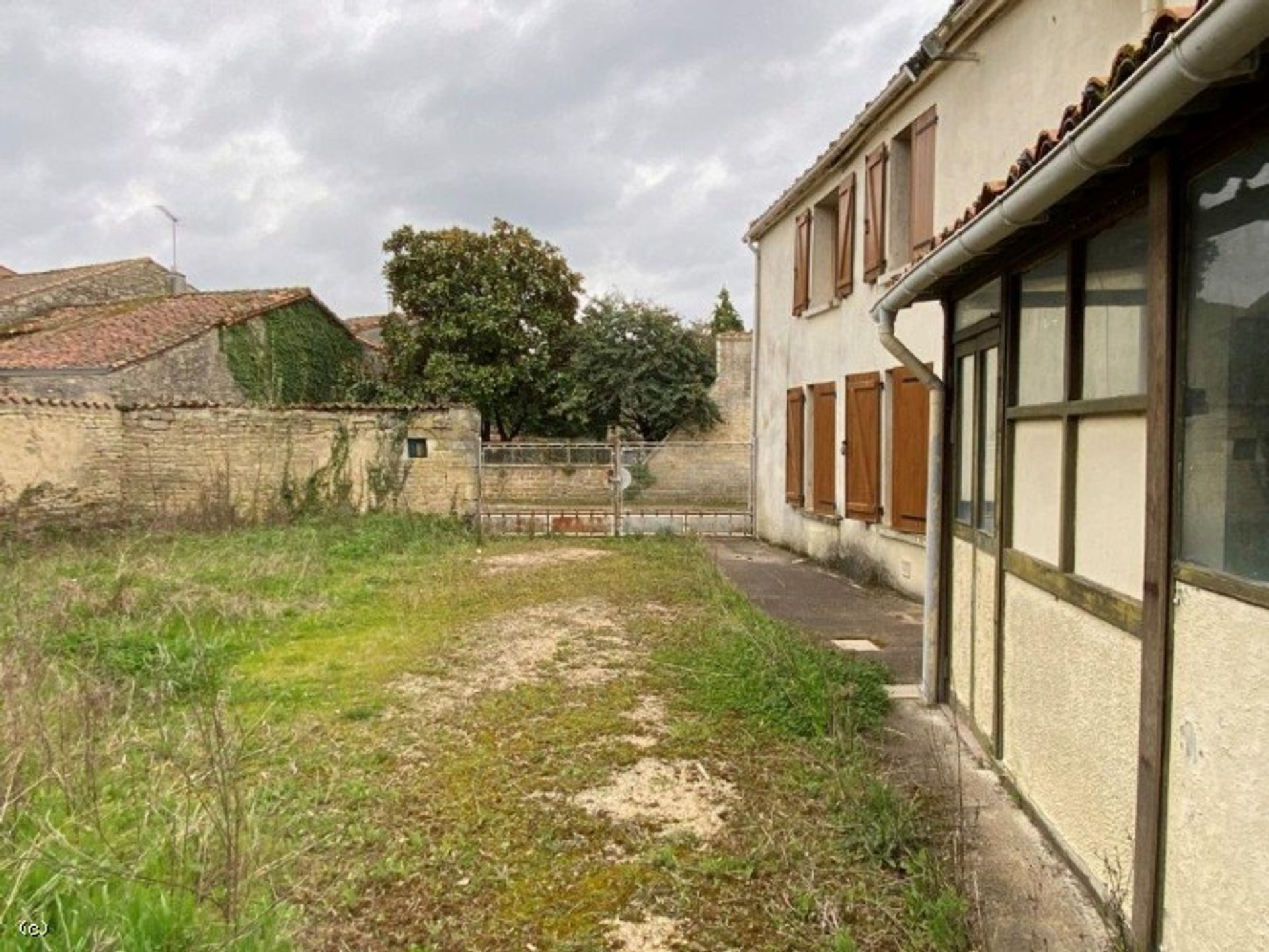 Haus im Villefagnan, Nouvelle-Aquitaine 10171693