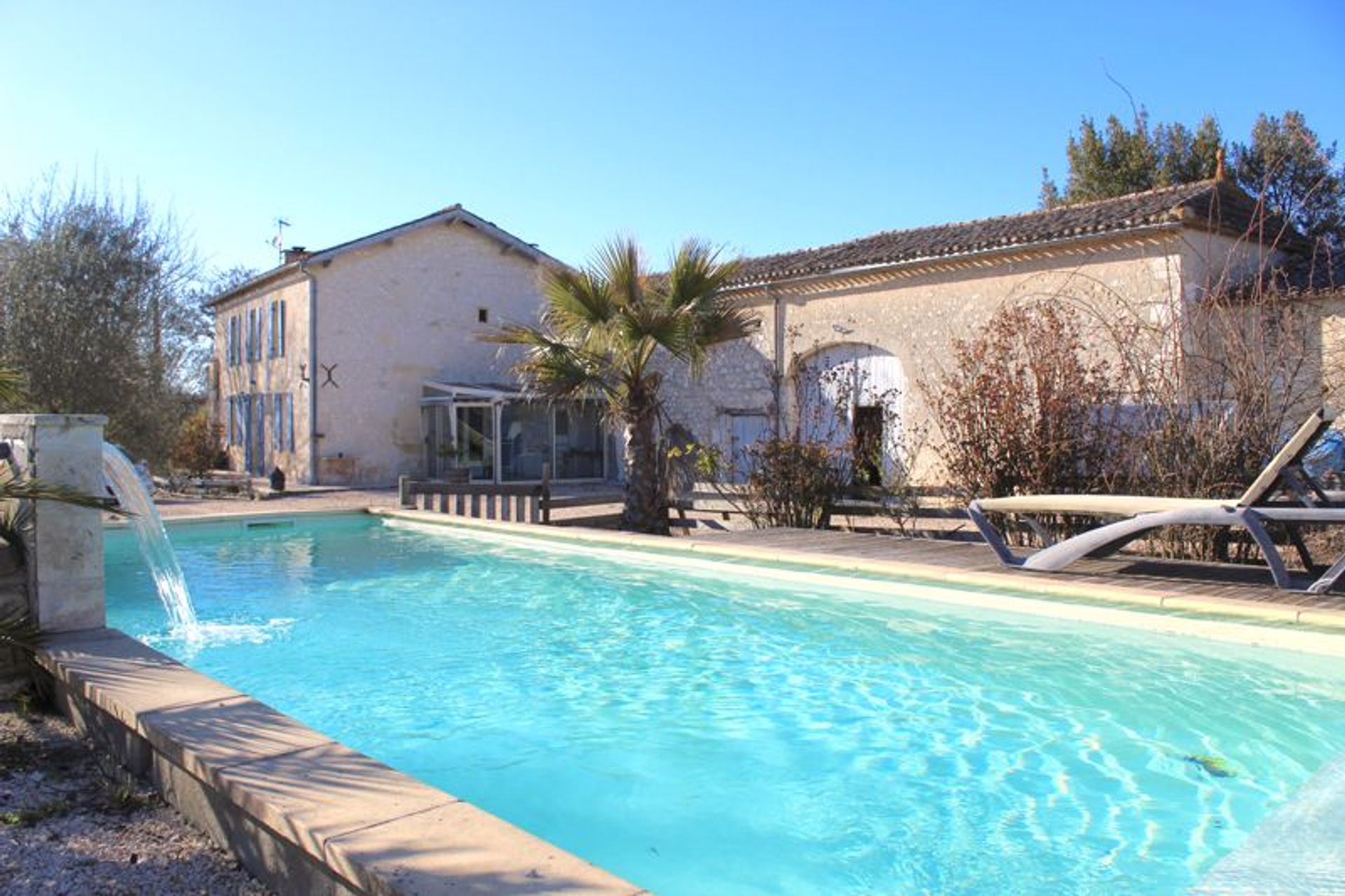 Huis in Les Leves-et-Thoumeyragues, Nouvelle-Aquitaine 10171740