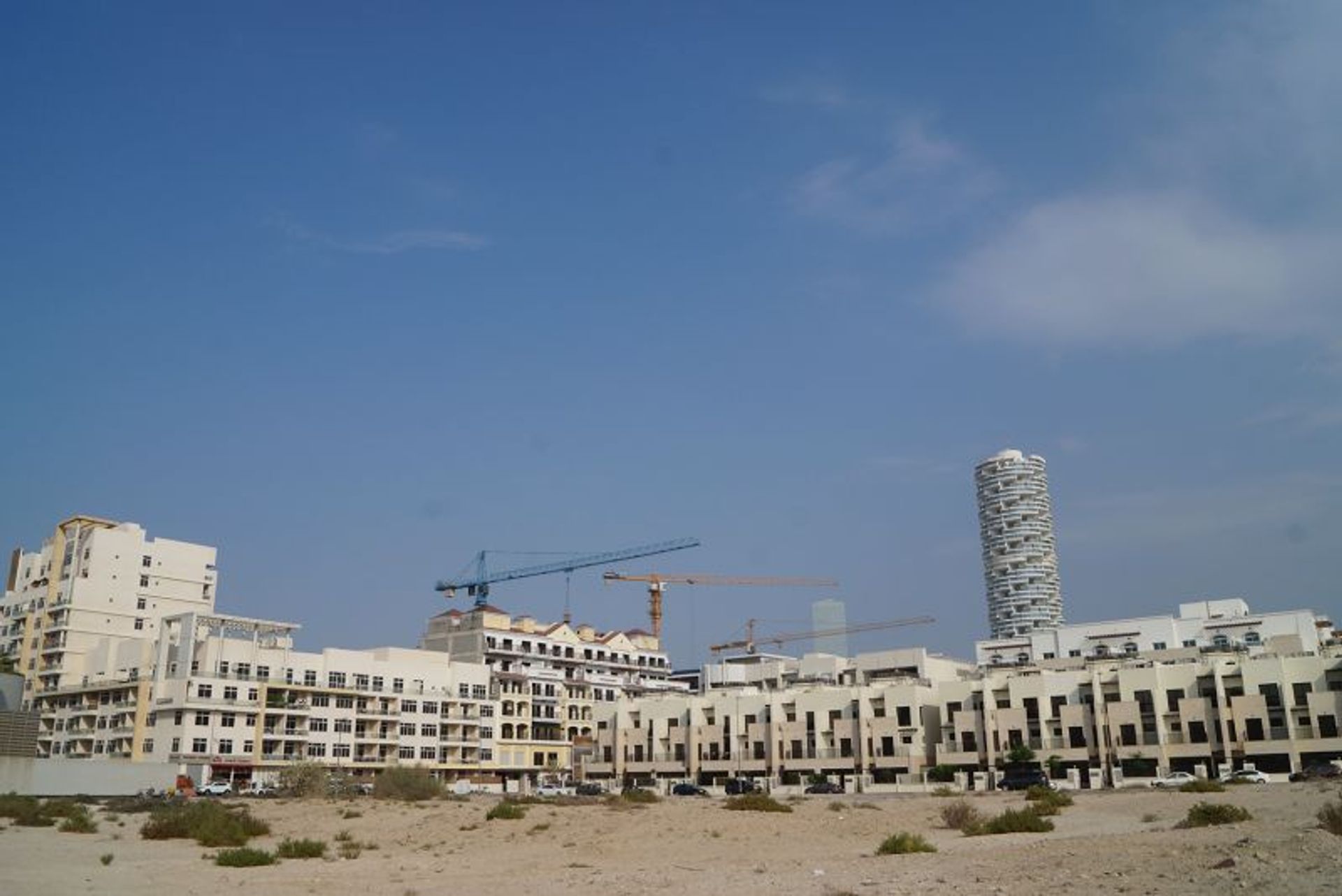 Condominium in Dubai, Dubayy 10172045