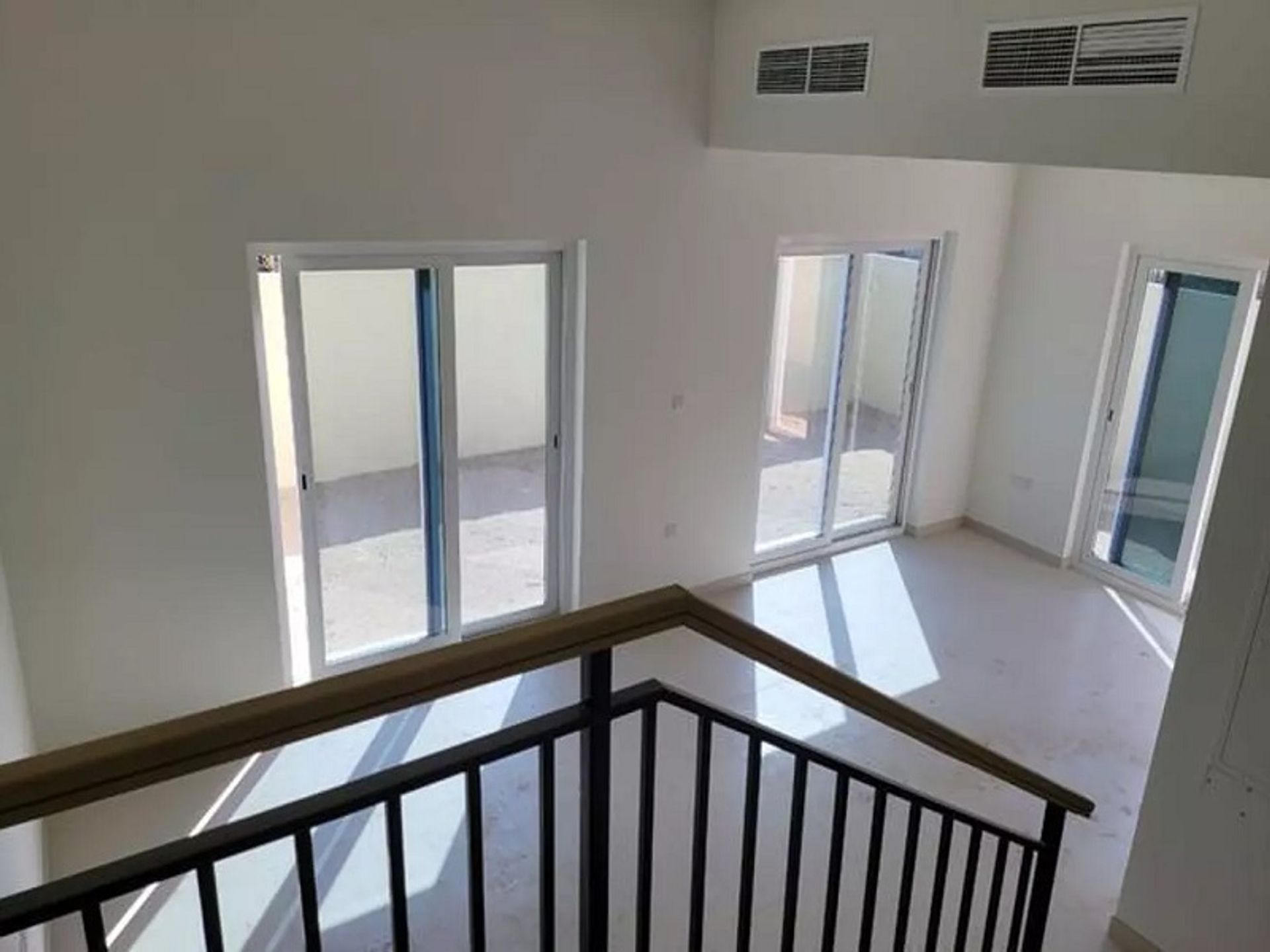 Condominium in Dubai, Dubayy 10172079