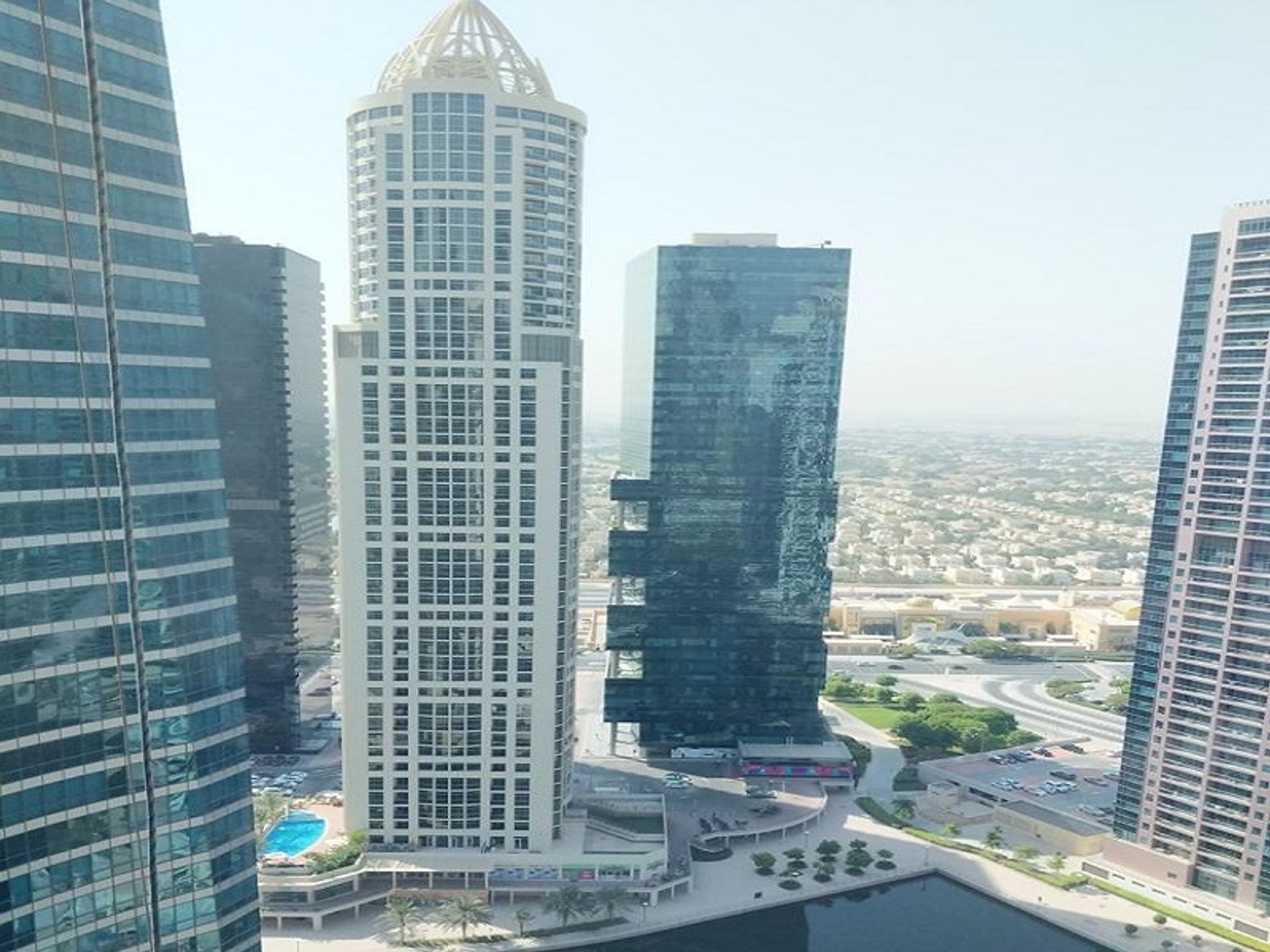 Condominium in Dubai, Dubayy 10172091