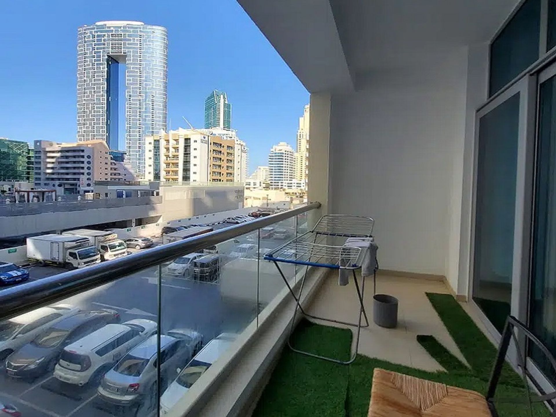 Condominium in Dubai, Dubai 10172192