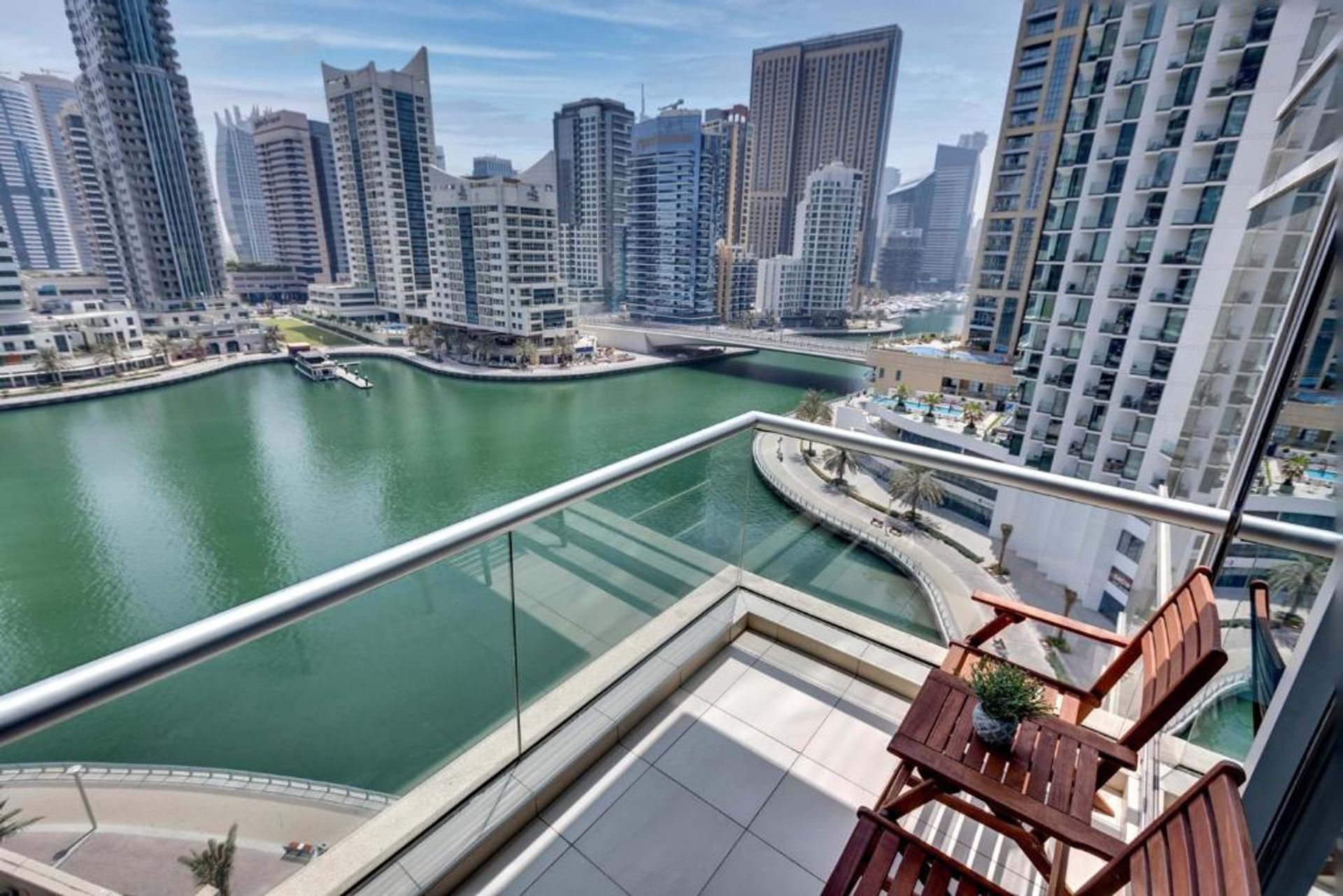 Condominium in Dubai, Dubayy 10172226