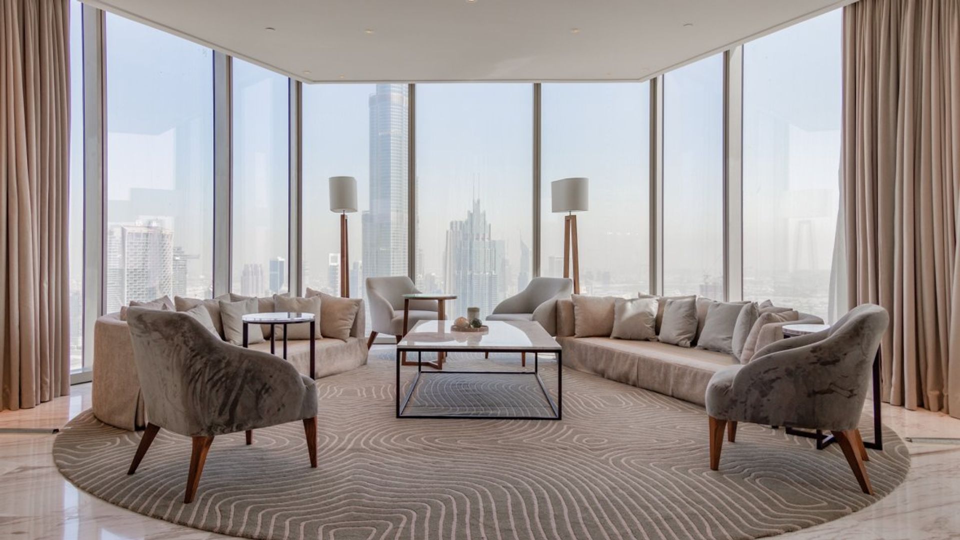 Condominium in Dubai, Dubayy 10172251