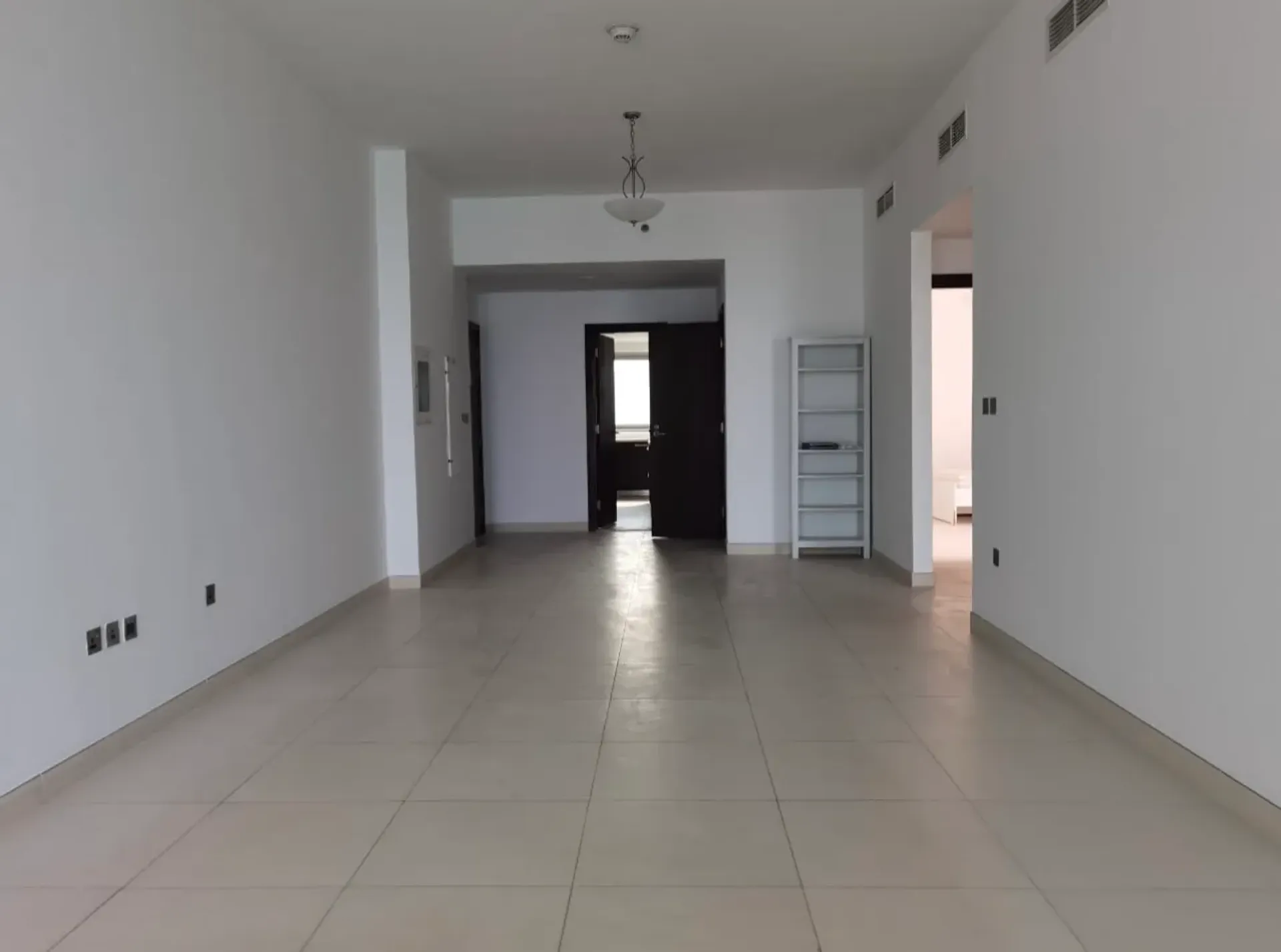 Condominium in Dubai, Dubayy 10172385