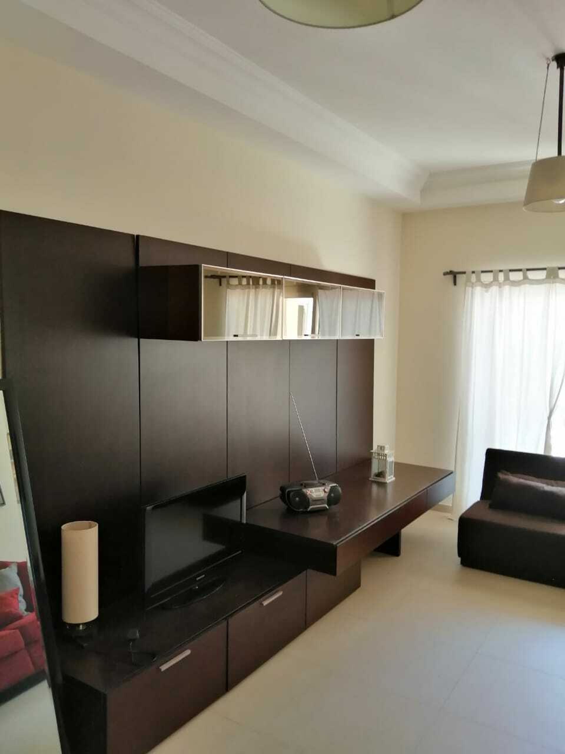 Condominium in Ra's al Khaymah, Ra's al Khaymah 10172411