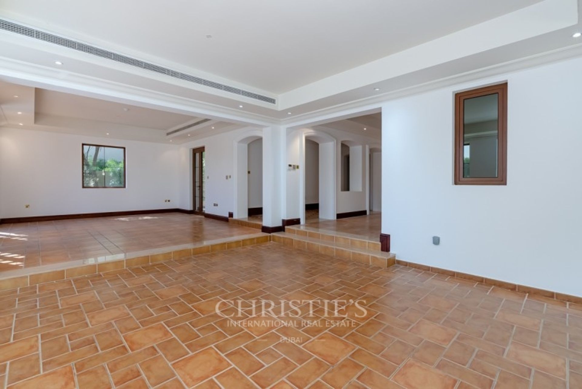 House in `Ud al Bayda', Dubayy 10173422