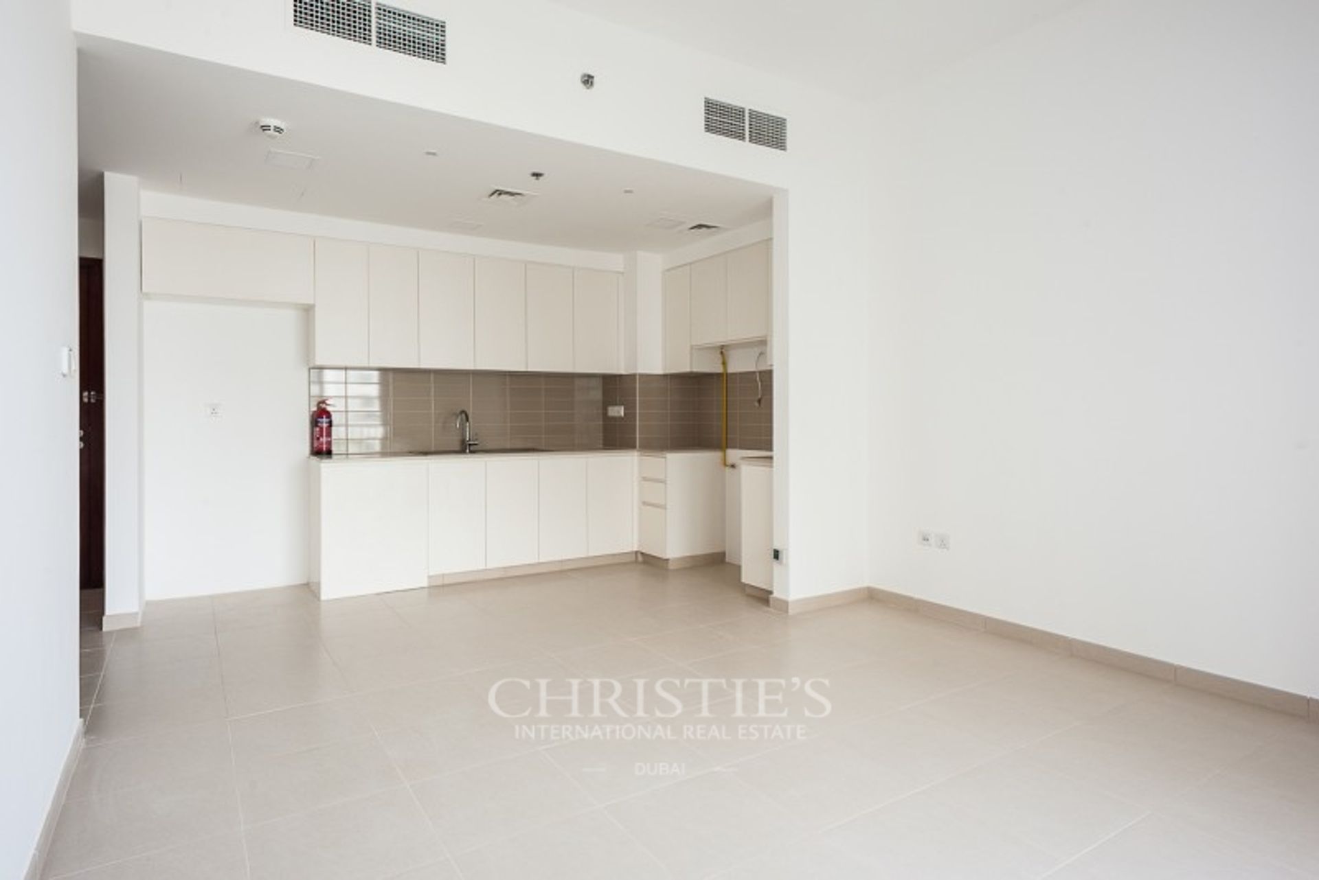 Condominium in 'Ud al Bayda', Dubayy 10173510