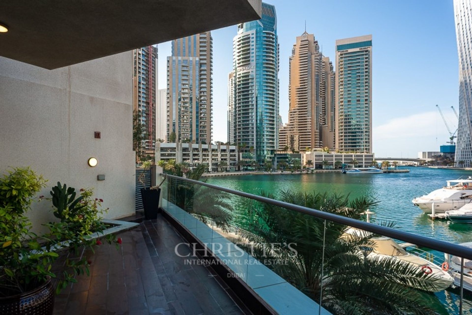 House in Dubai, Dubai 10173536