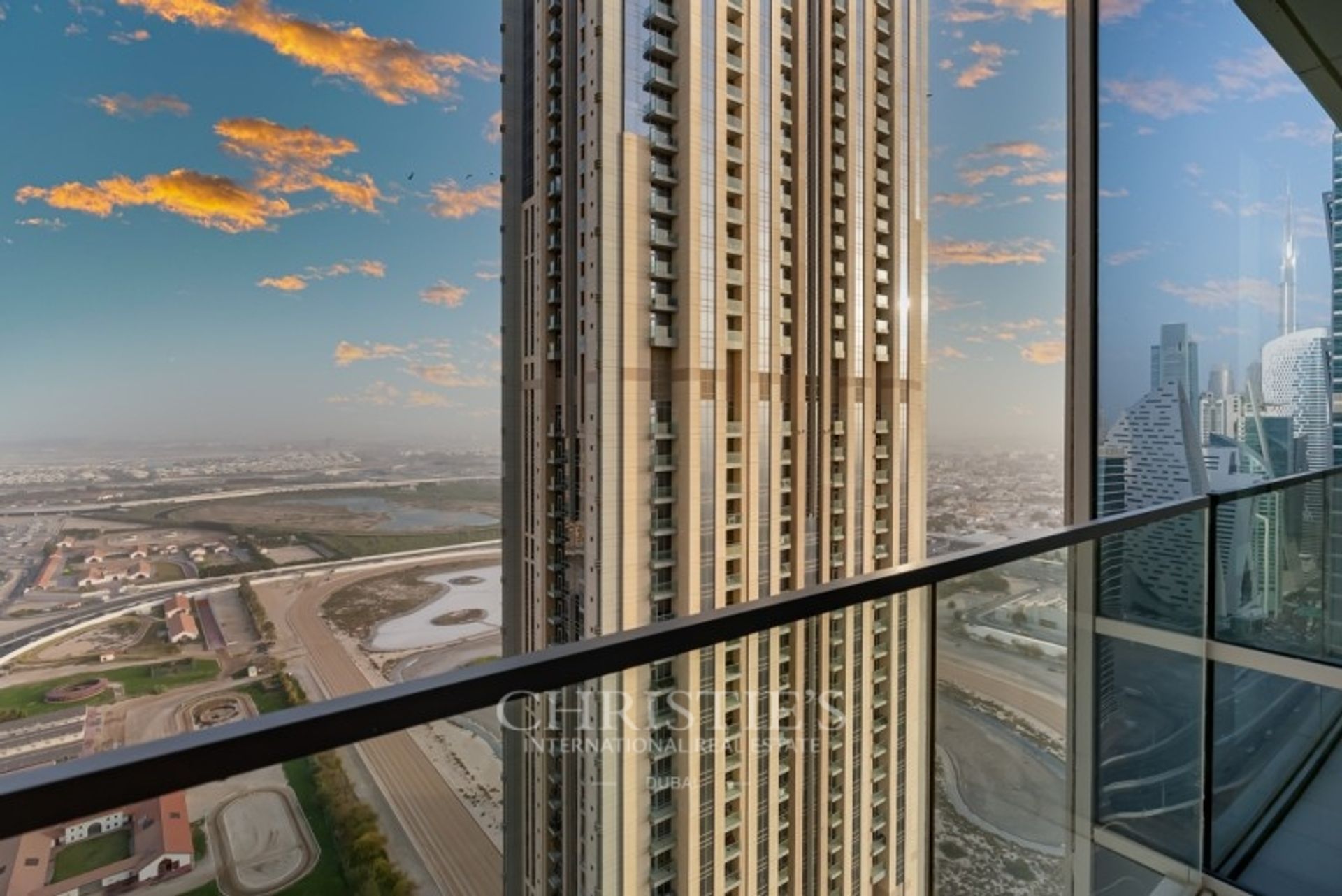 Квартира в Dubai, Dubai 10173545