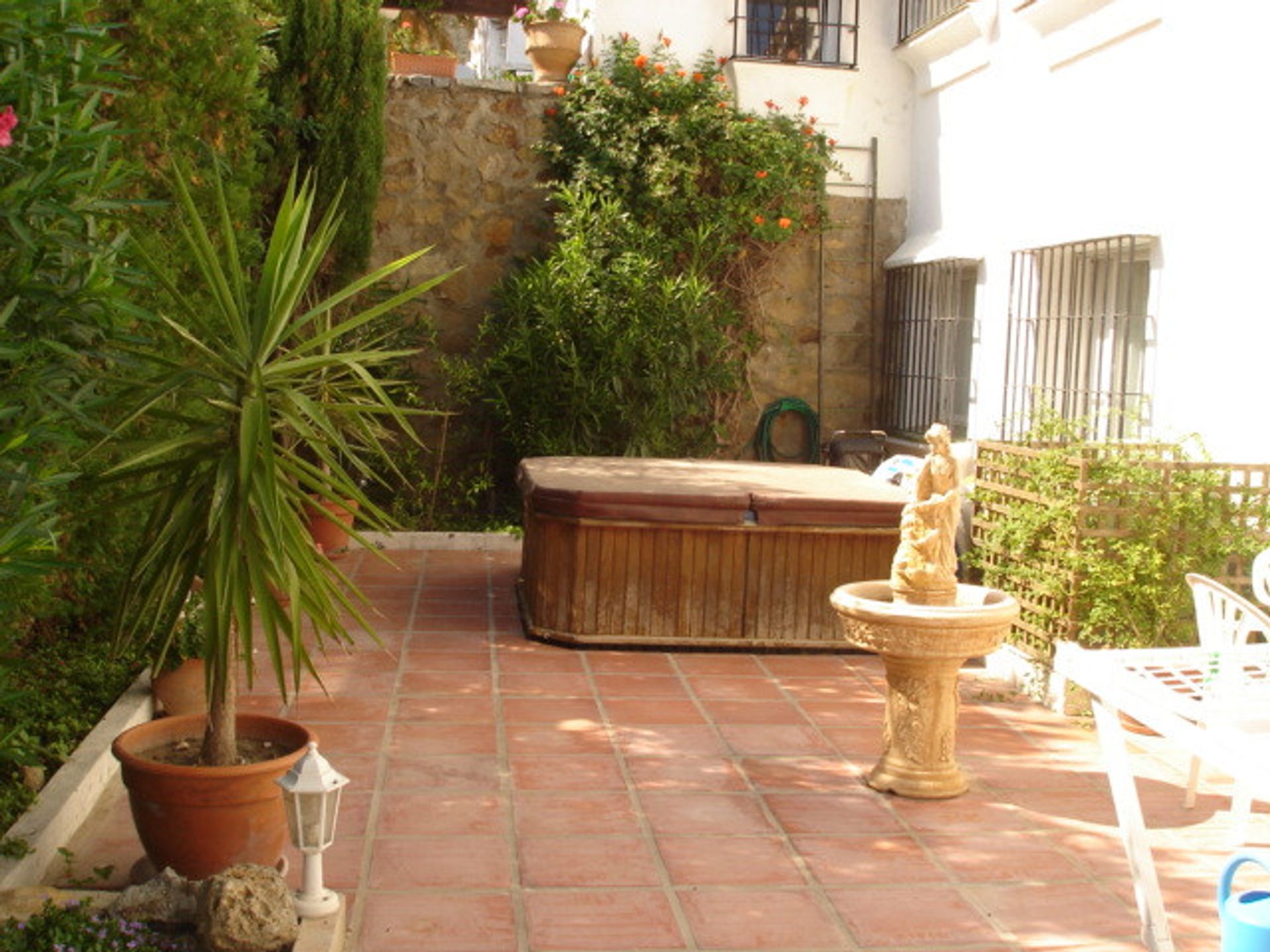 casa en Puerto de la Duquesa, Andalusia 10174894