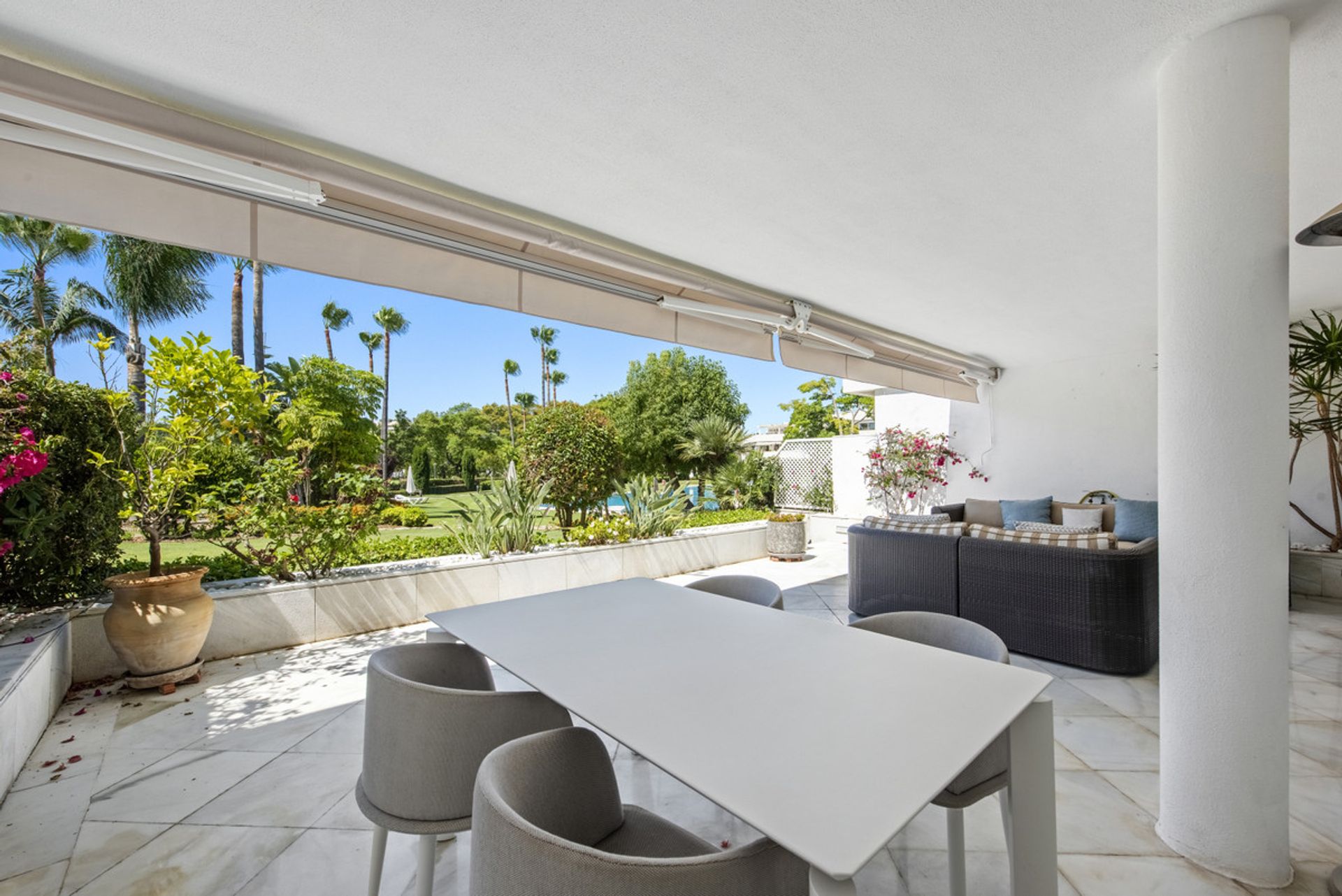 Condominio nel Marbella, Andalucía 10174972