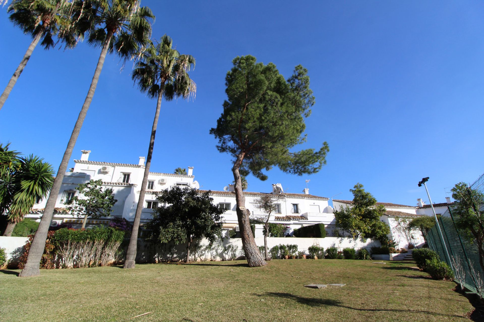 Будинок в Marbella, Andalucía 10174988