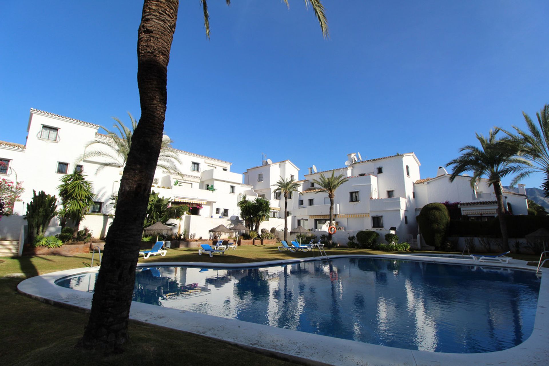 Будинок в Marbella, Andalucía 10174988