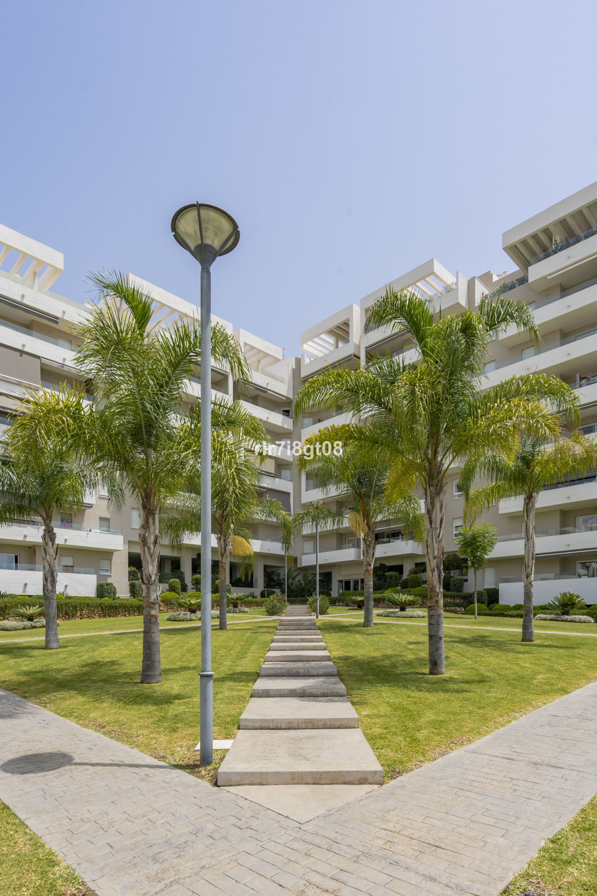 Кондоминиум в Marbella, Andalucía 10175030