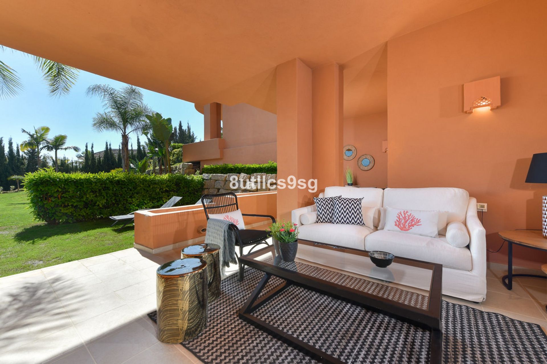 Condominium in Marbella, Andalucía 10175047