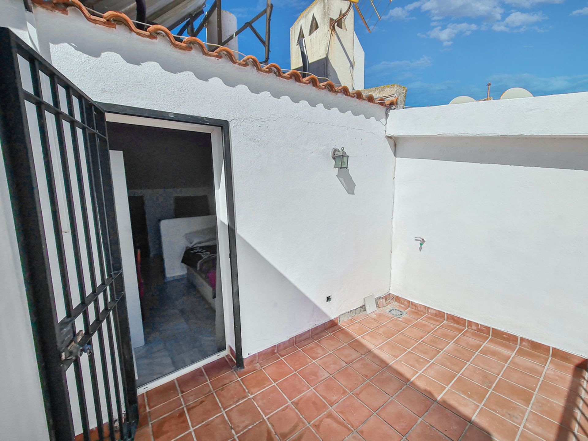 Huis in Puerto de la Duquesa, Andalusia 10175352