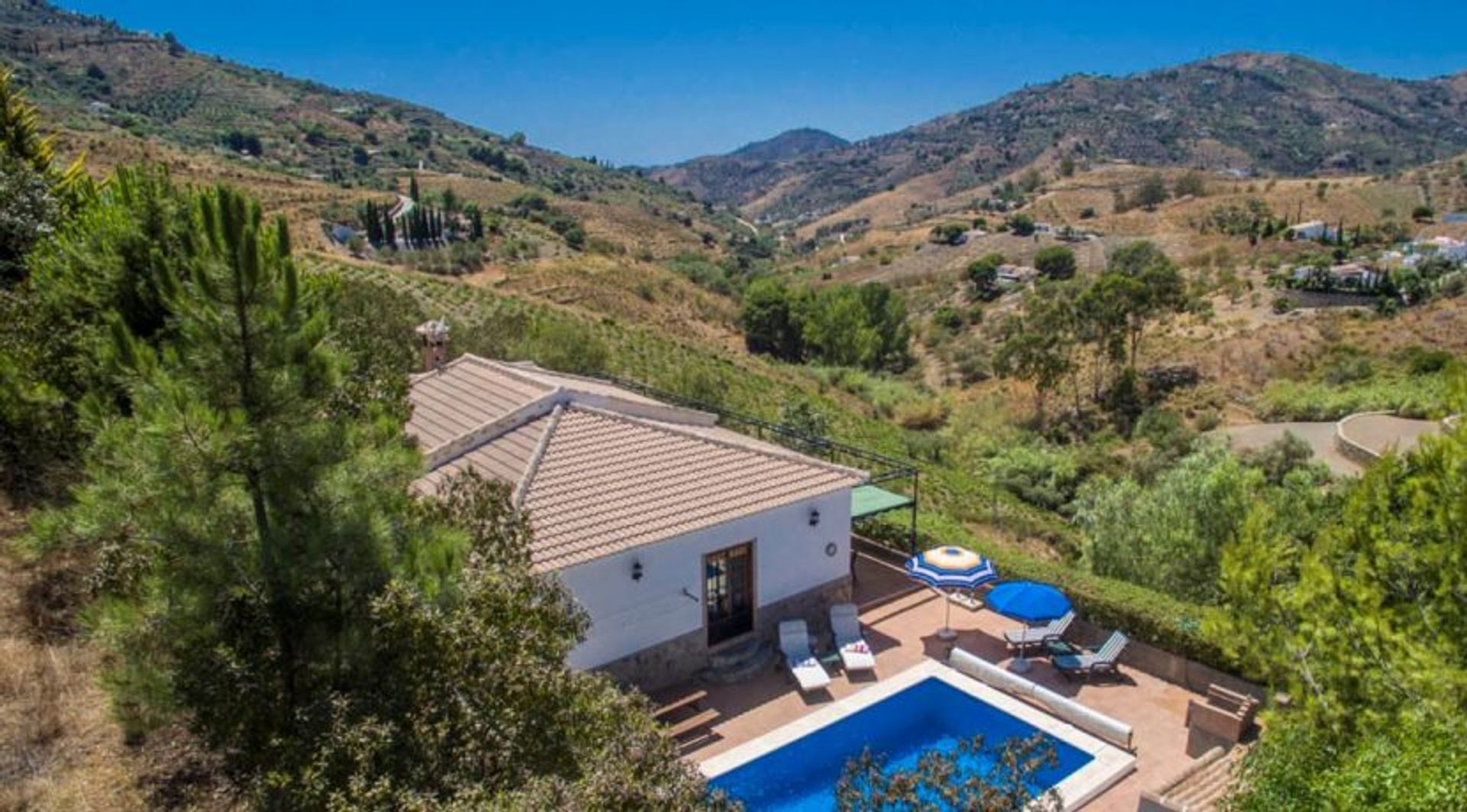 House in Cómpeta, Andalusia 10175428