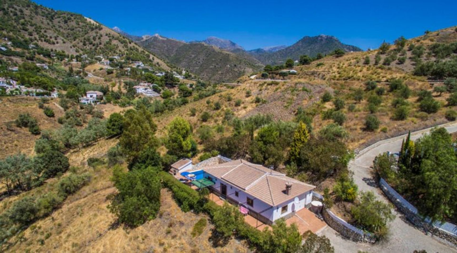 House in Cómpeta, Andalusia 10175428