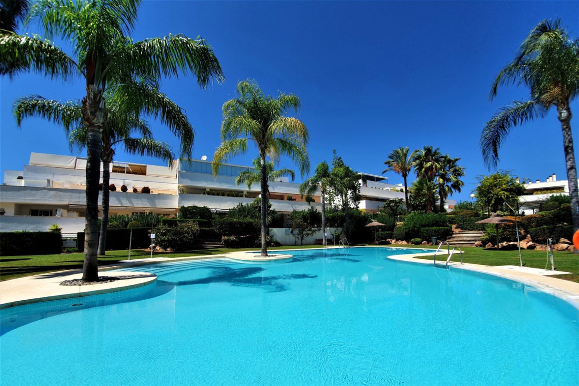 Condominium in El Angel, Andalusia 10175489