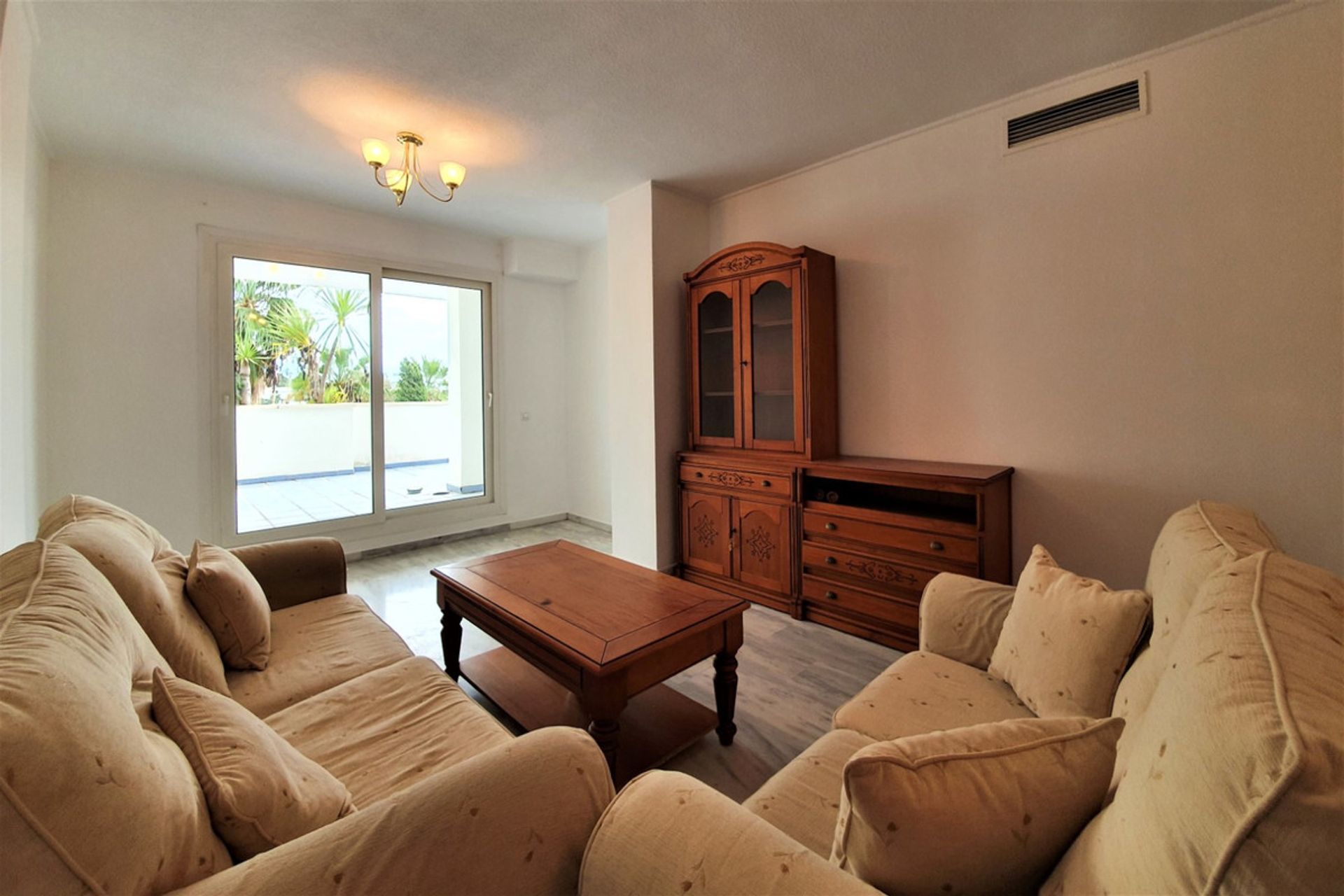 Condominium in El Angel, Andalusia 10175489