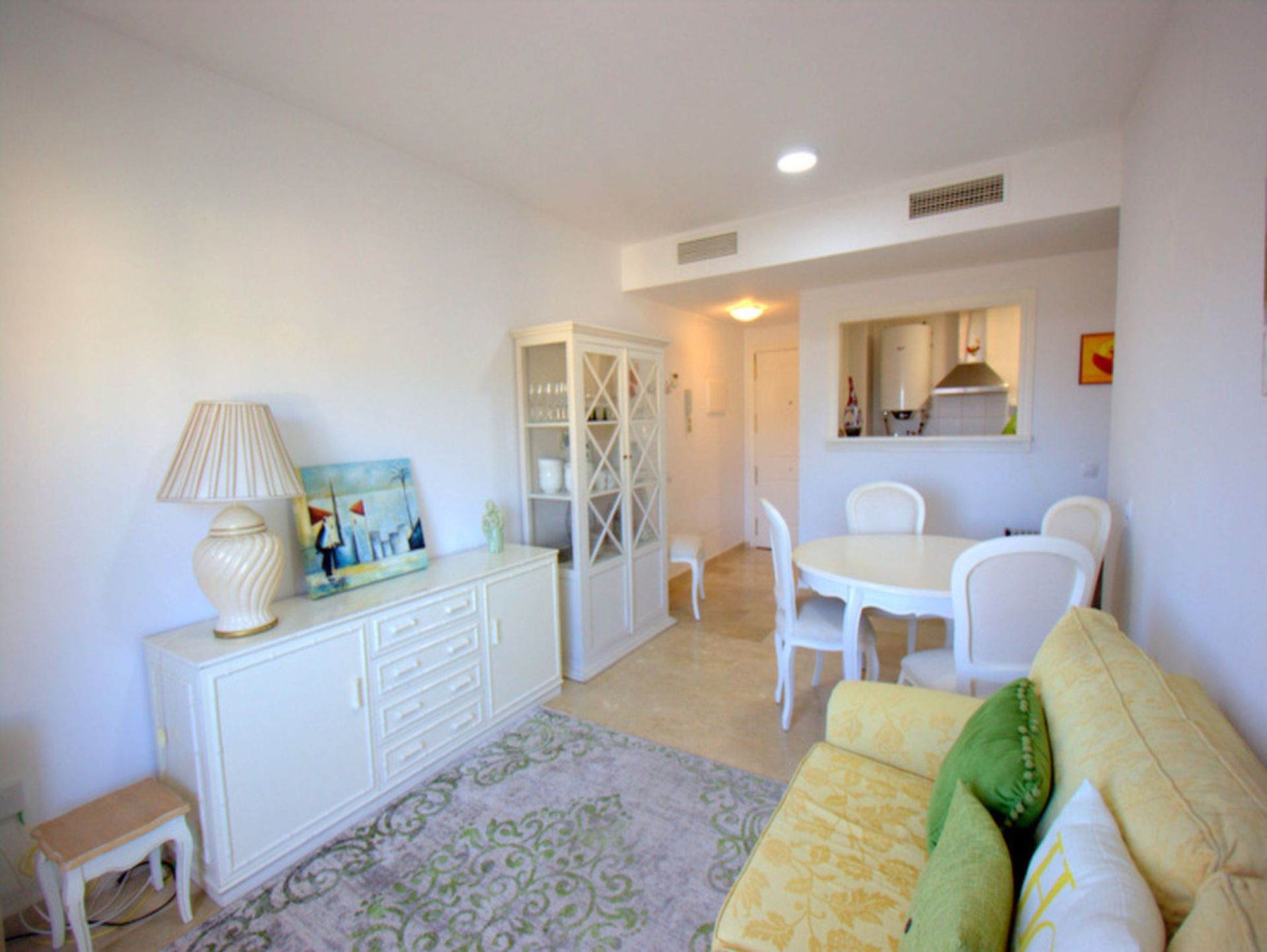 Condominium in Castillo de Sabinillas, Andalusië 10175559