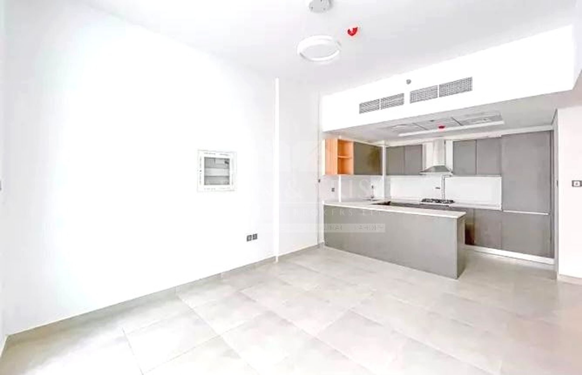 Condominium dans Warisan, Dubaï 10175626