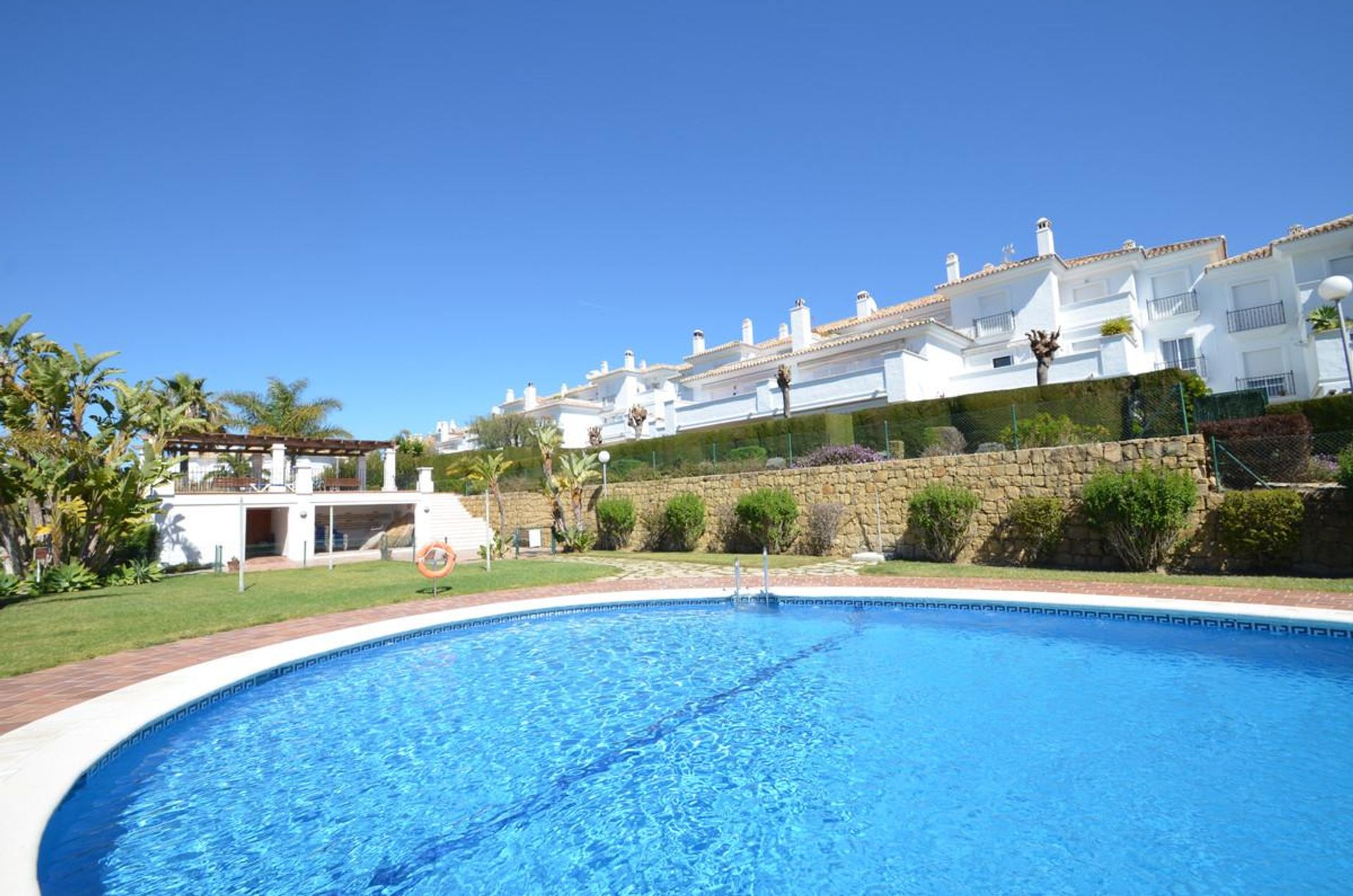 Condominium in Casares, Andalusia 10175742