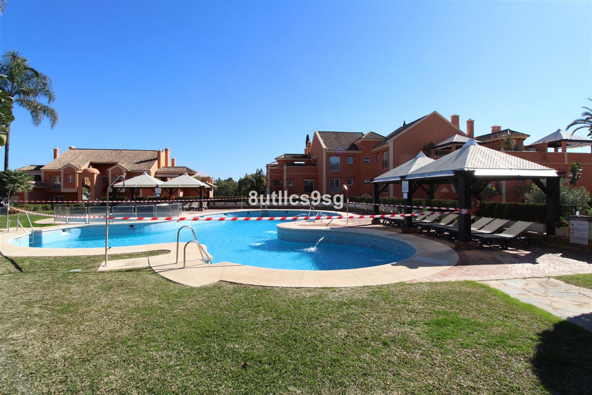 Condominium in El Angel, Andalusia 10175782