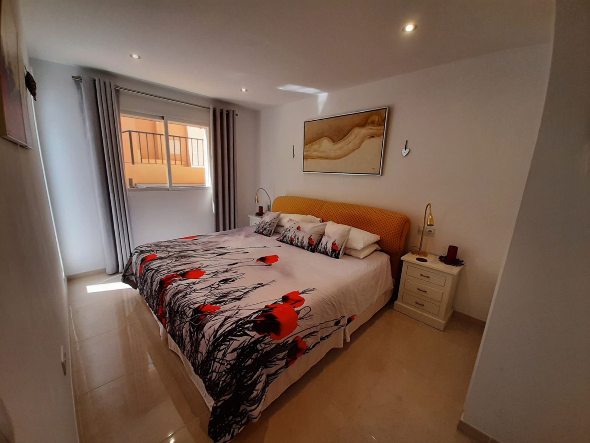 Huis in Puerto de la Duquesa, Andalusia 10175796