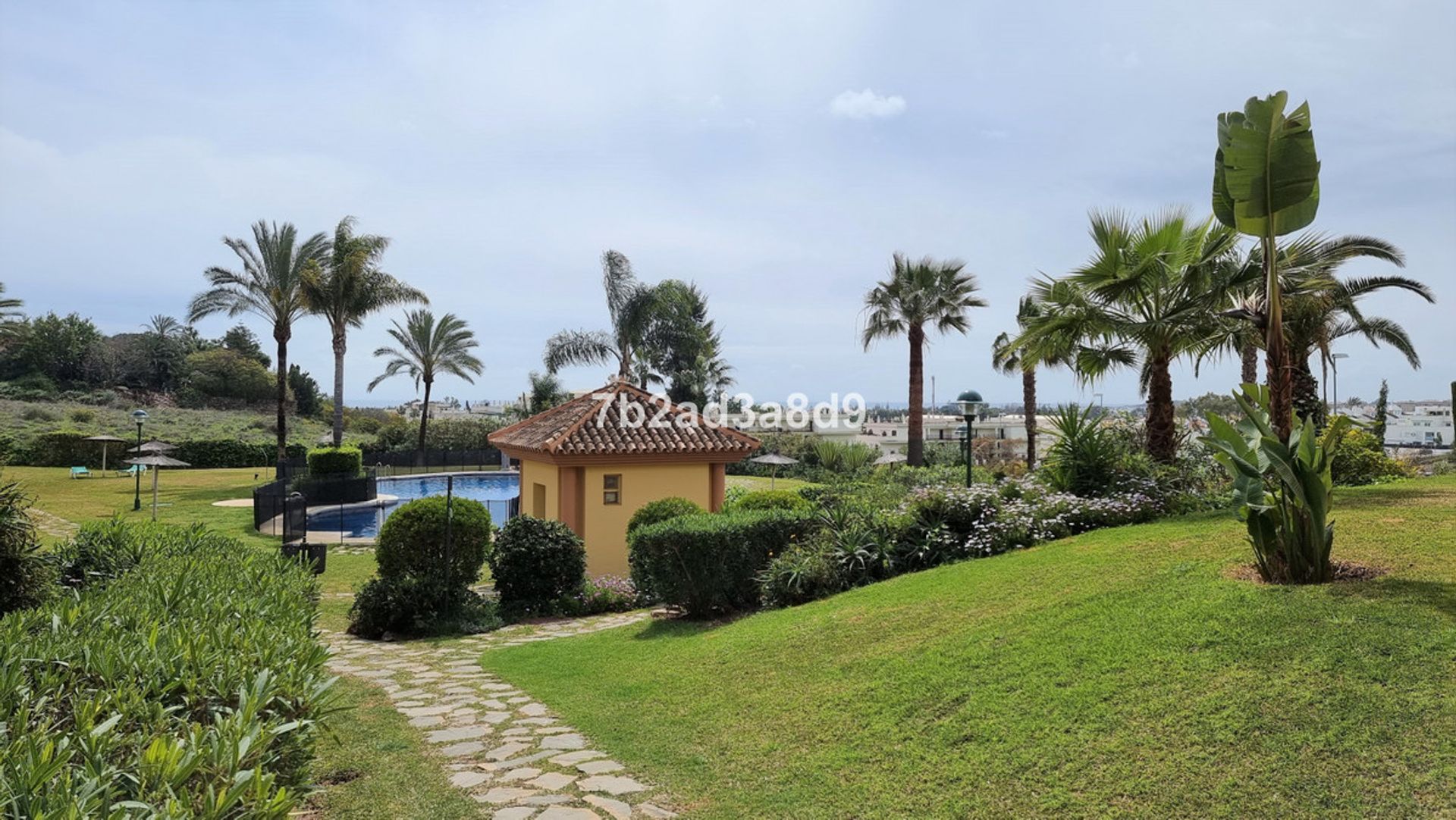 Condominium in Marbella, Andalucía 10175899