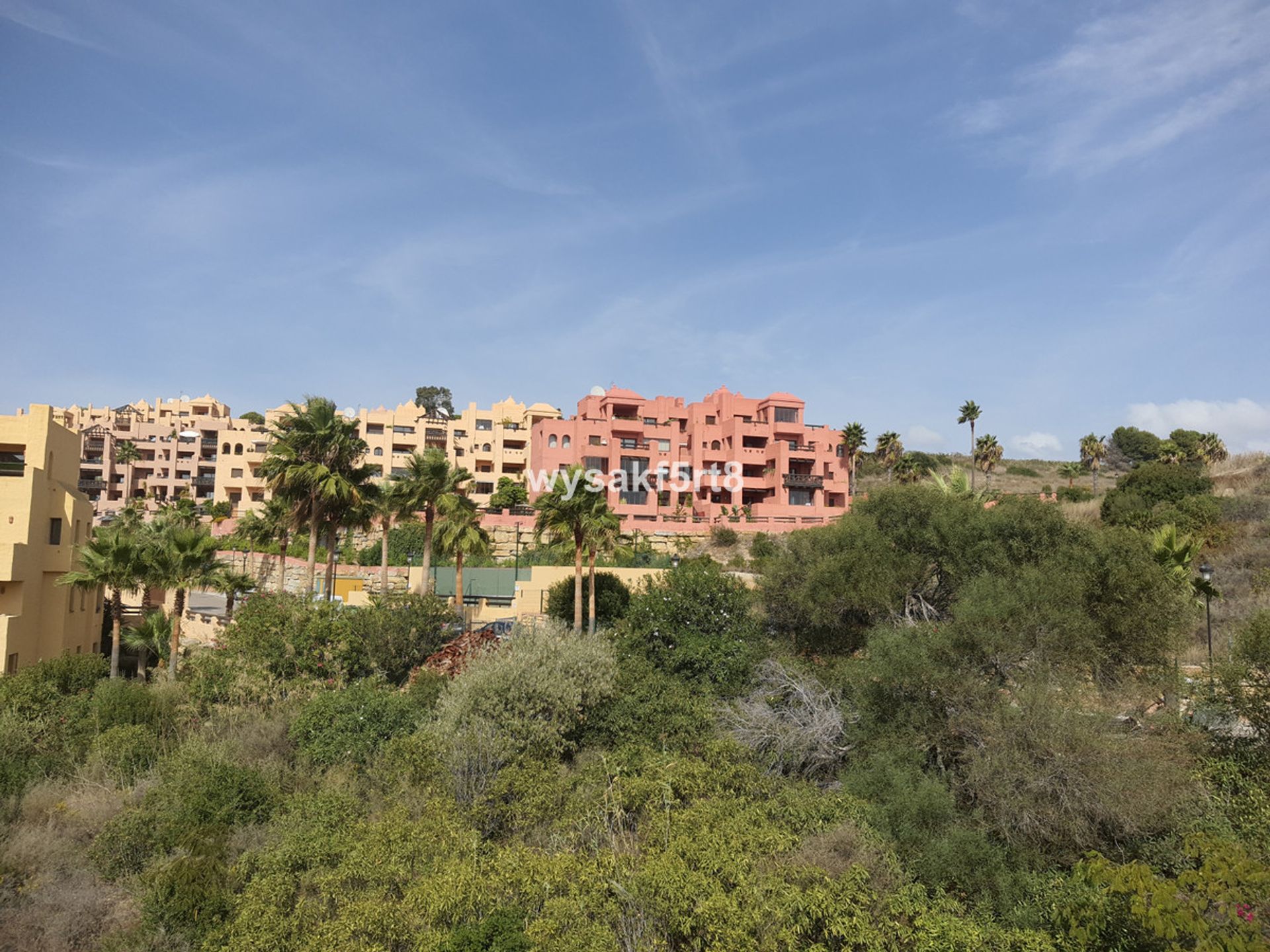 عمارات في Puerto de la Duquesa, Andalusia 10176219