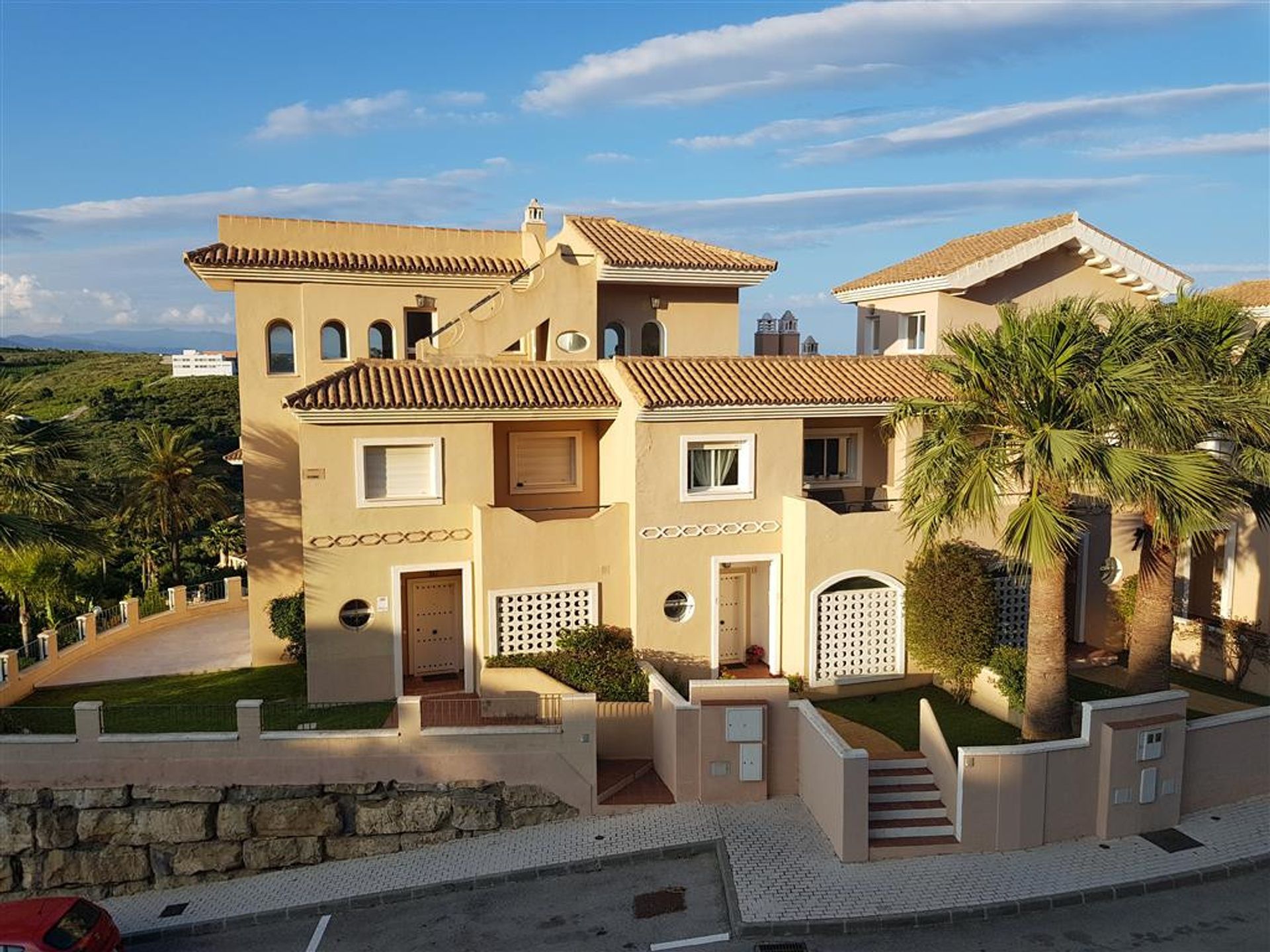 casa en Puerto de la Duquesa, Andalusia 10176255