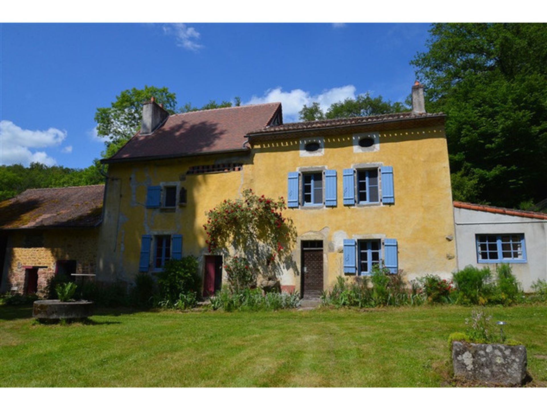 rumah dalam Bussiere-Poitevine, Nouvelle-Aquitaine 10176303