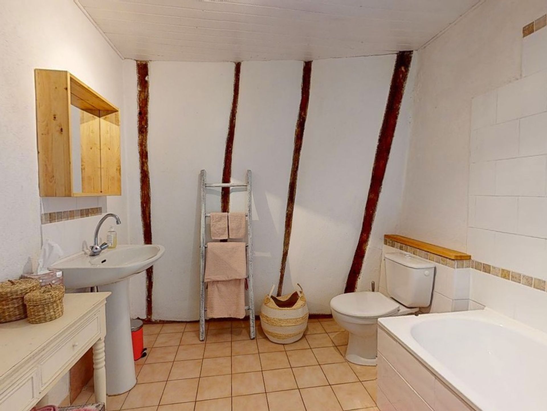 loger dans Saint-Colomb-de-Lauzun, Nouvelle-Aquitaine 10177507