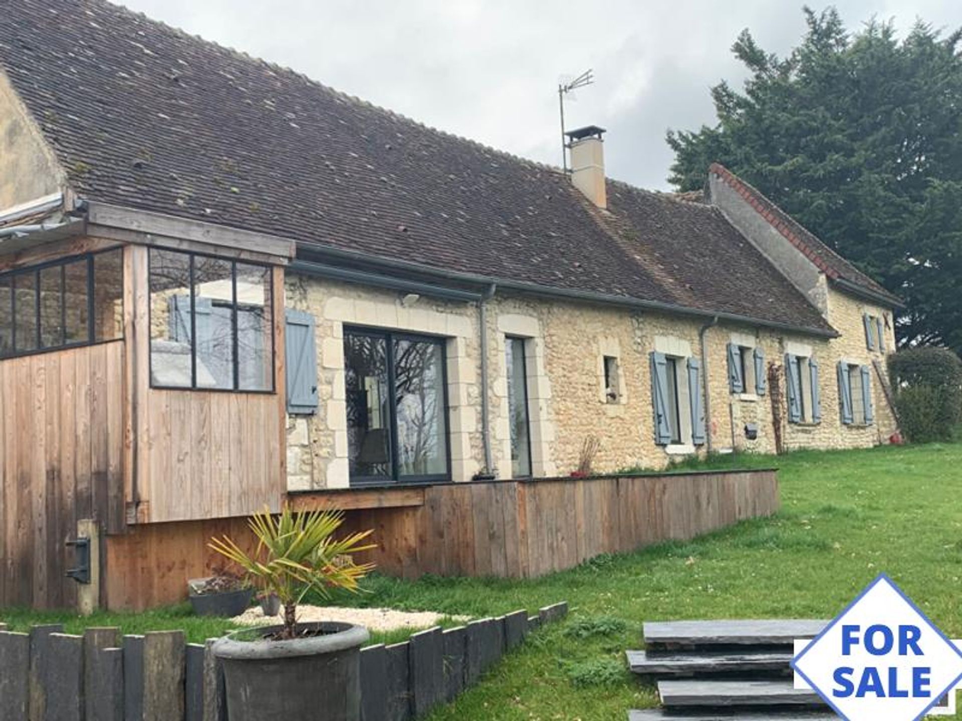 Hus i Verrieres, Normandie 10177582