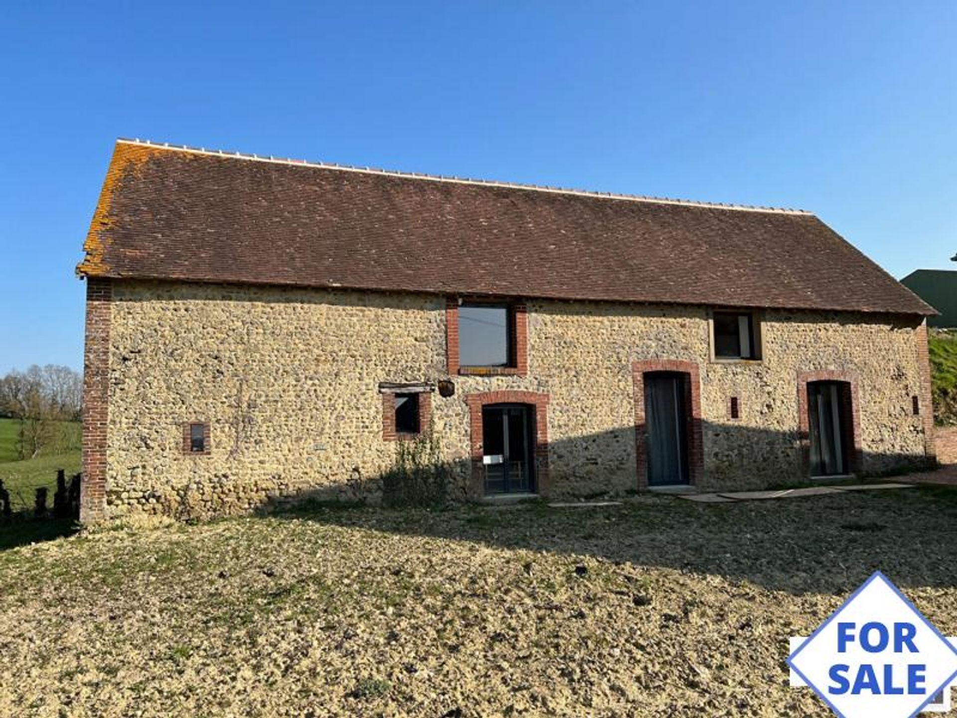 Huis in Mortagne-au-Perche, Normandy 10177596