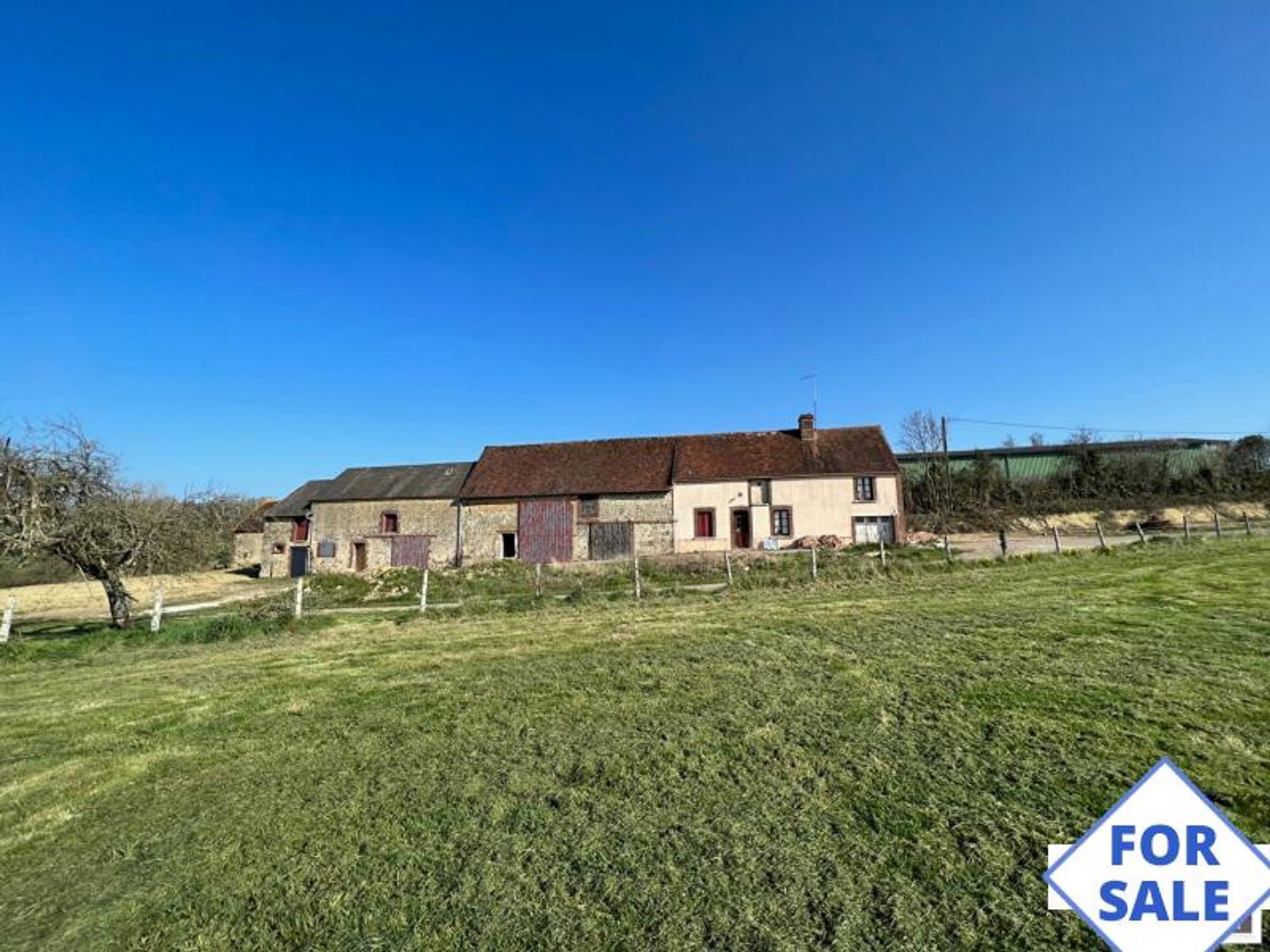 House in Mortagne-au-Perche, Normandie 10177596