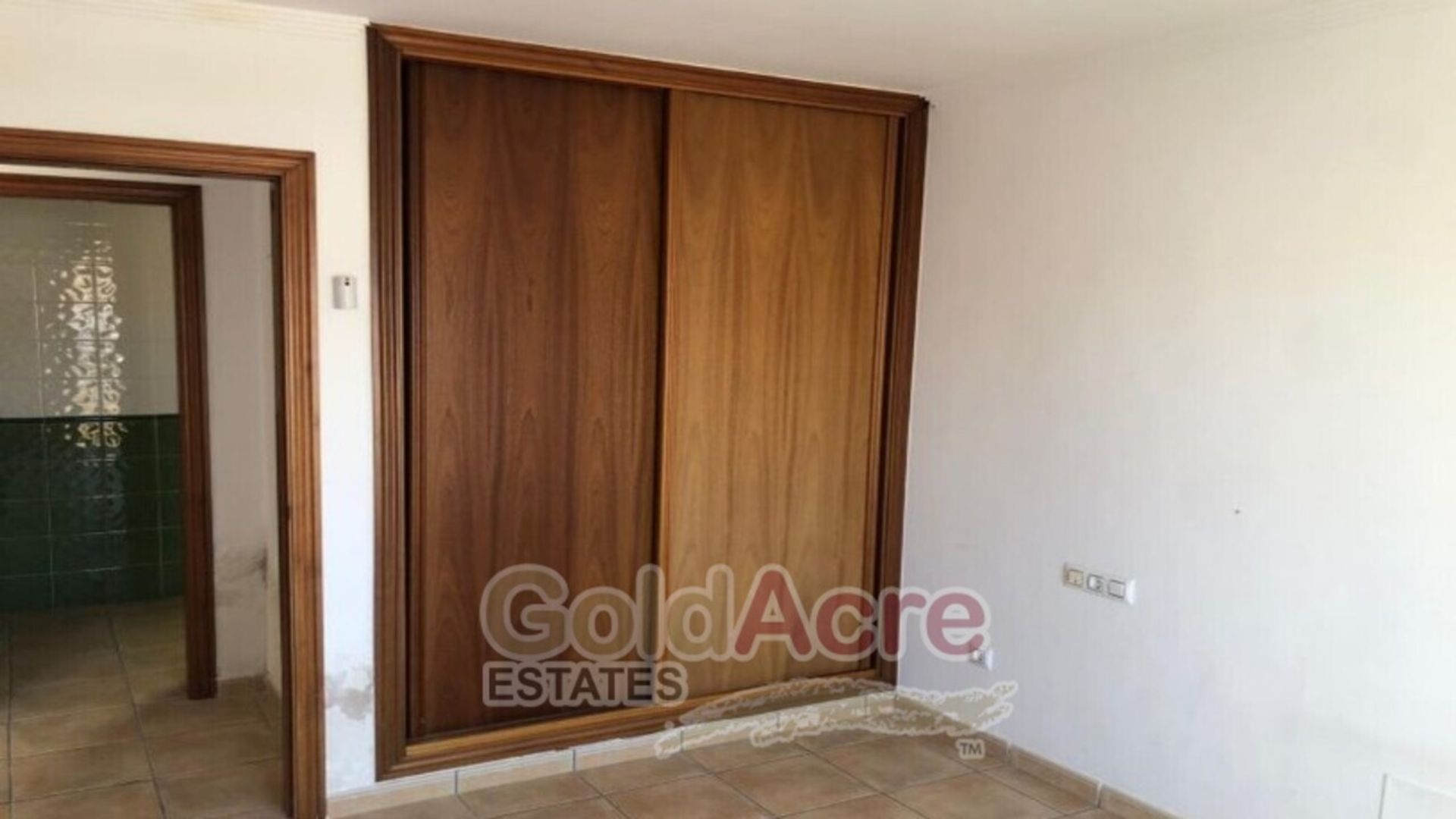 عمارات في بويرتو ديل روزاريو, جزر الكناري 10177773