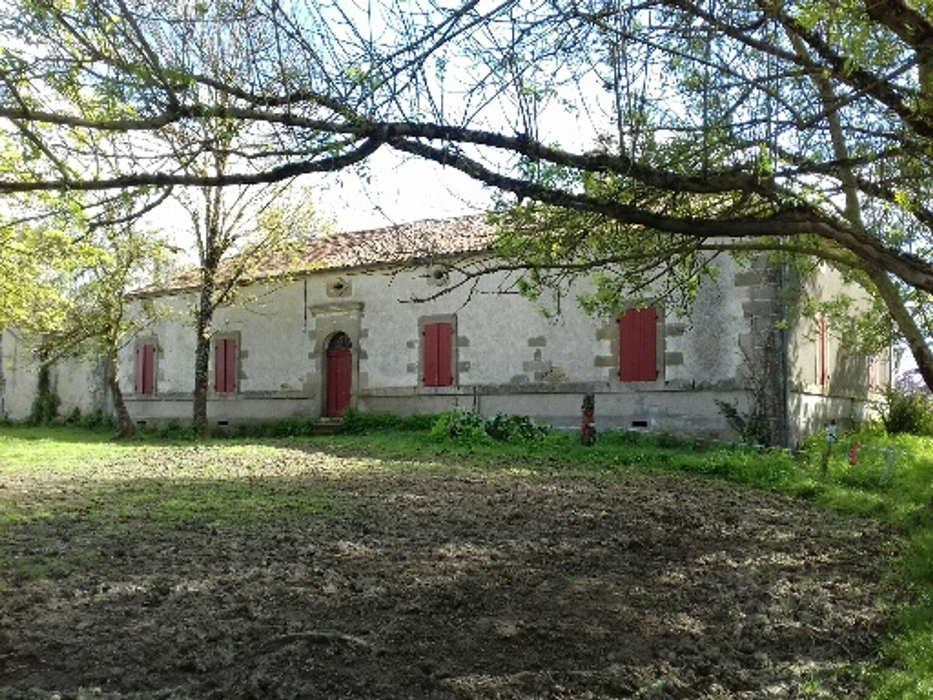 casa no Saint-Maurice-de-Lestapel, Nouvelle-Aquitaine 10177969