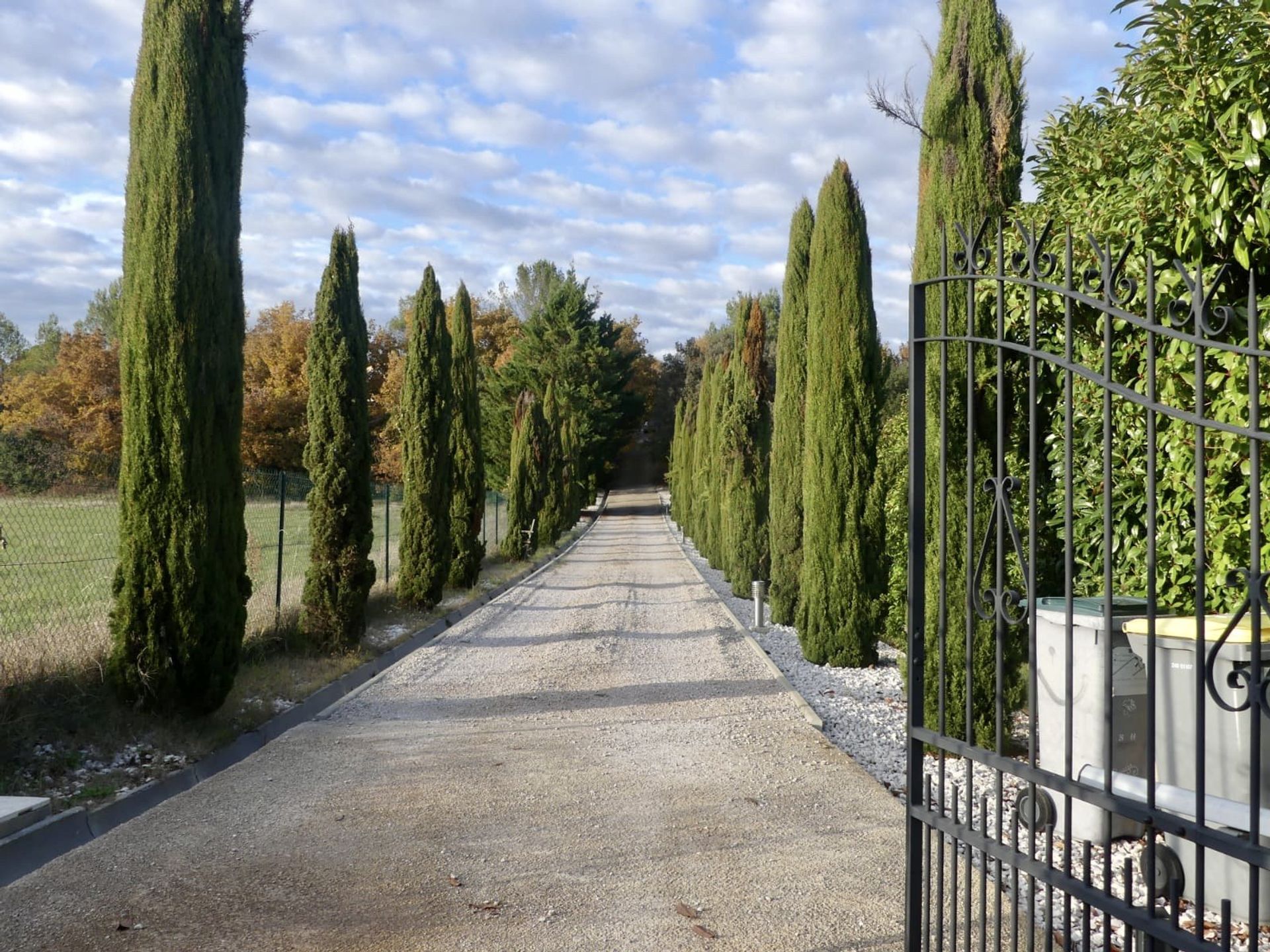 Casa nel Saint-Maximin-la-Sainte-Baume, Provence-Alpes-Côte d'Azur 10178056