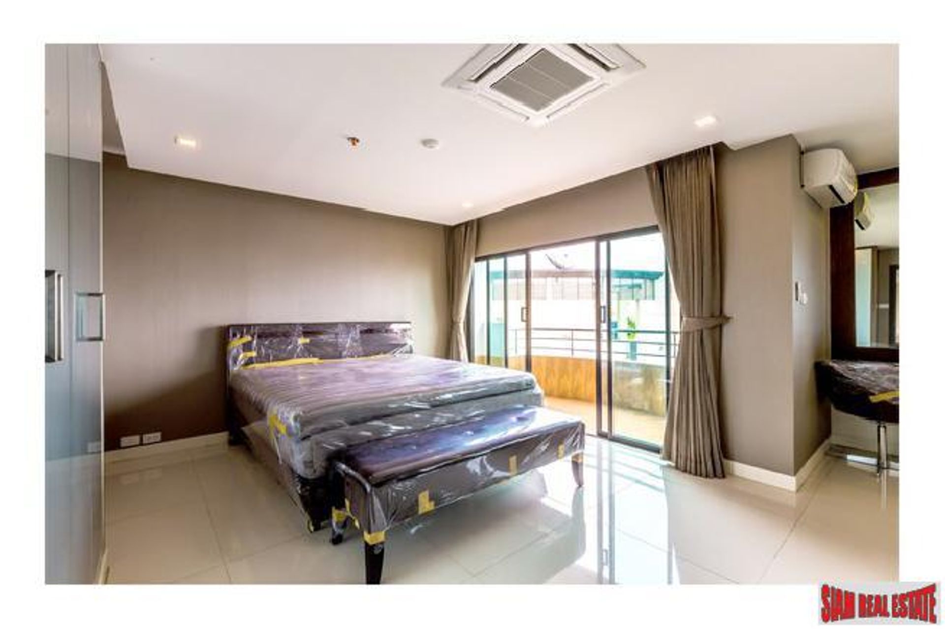 Condominium in , Krung Thep Maha Nakhon 10178153