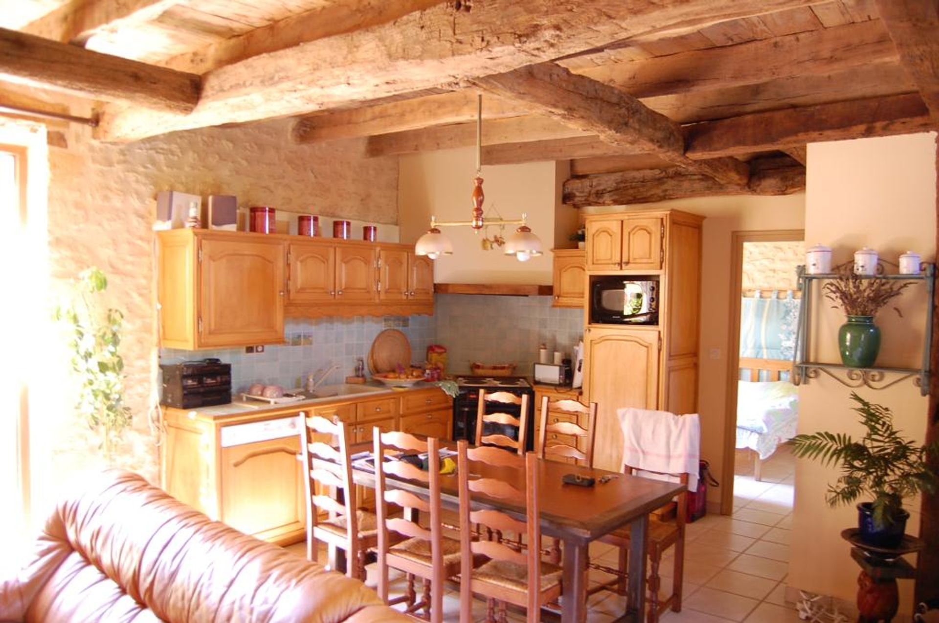 Будинок в Saint-Cyprien, Nouvelle-Aquitaine 10178228