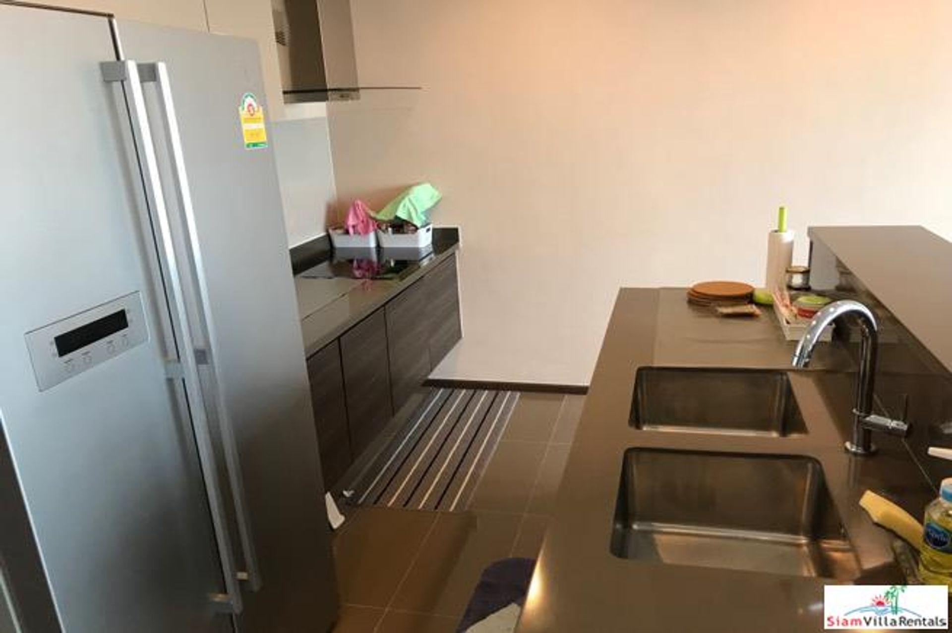 Condominium in Thon Buri, Krung Thep Maha Nakhon 10178250