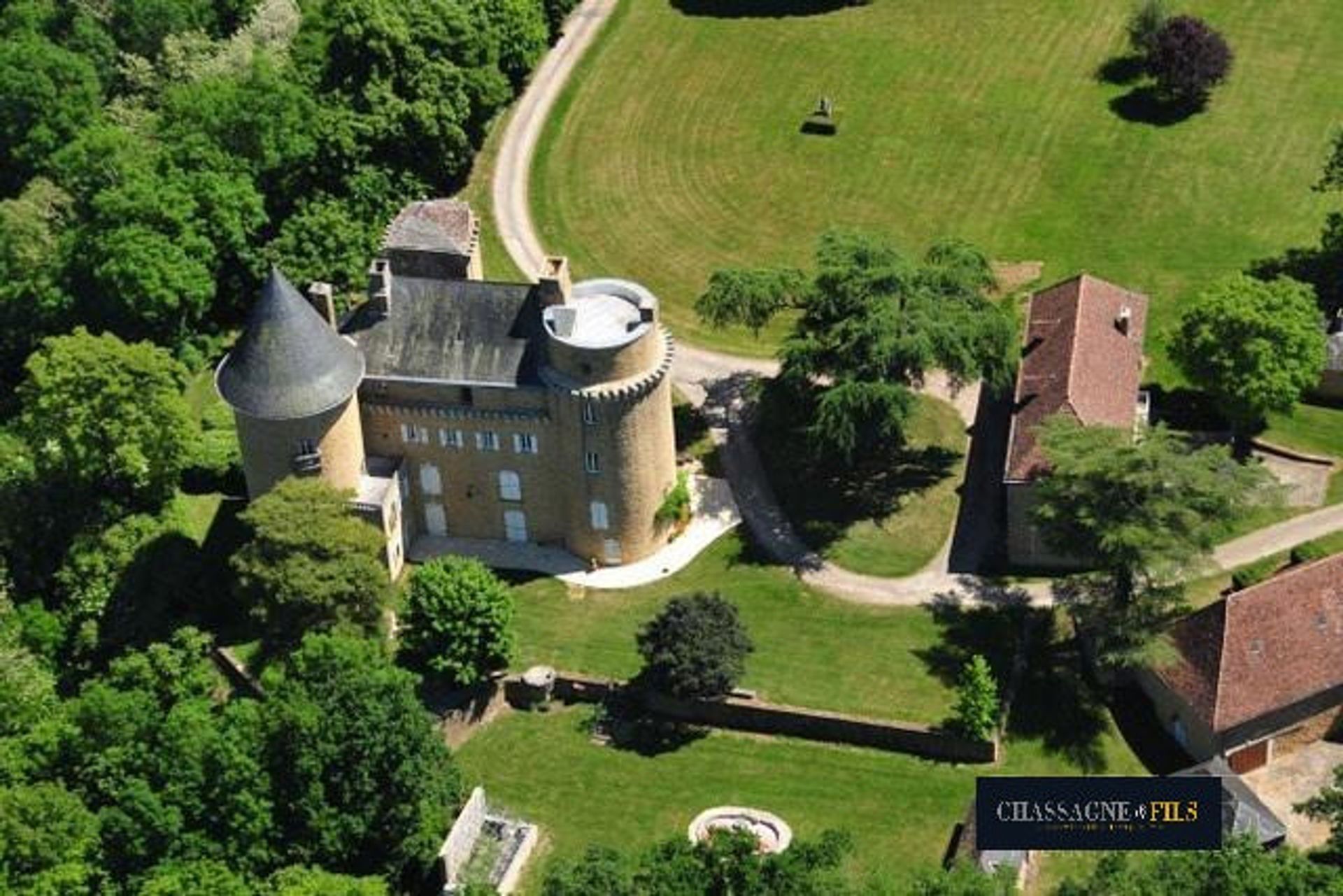 Casa nel Saint-Cyprien, Nouvelle-Aquitaine 10178274