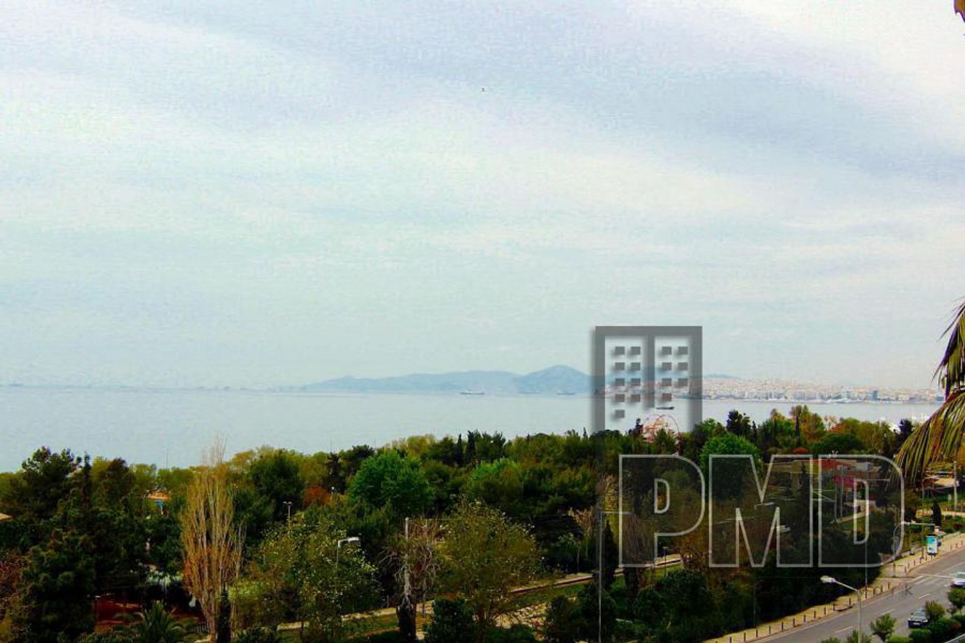 Condominio en Palaio Faliro,  10178640