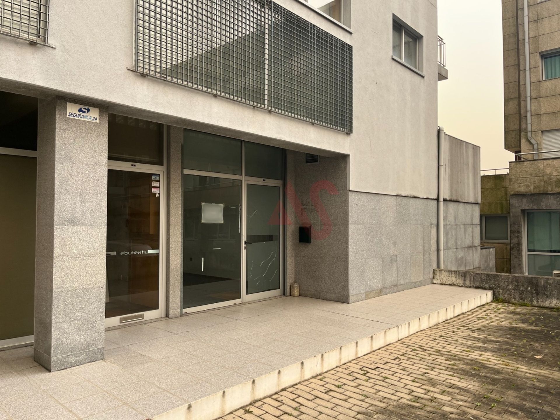 Retail in Cerca, Braga 10178938