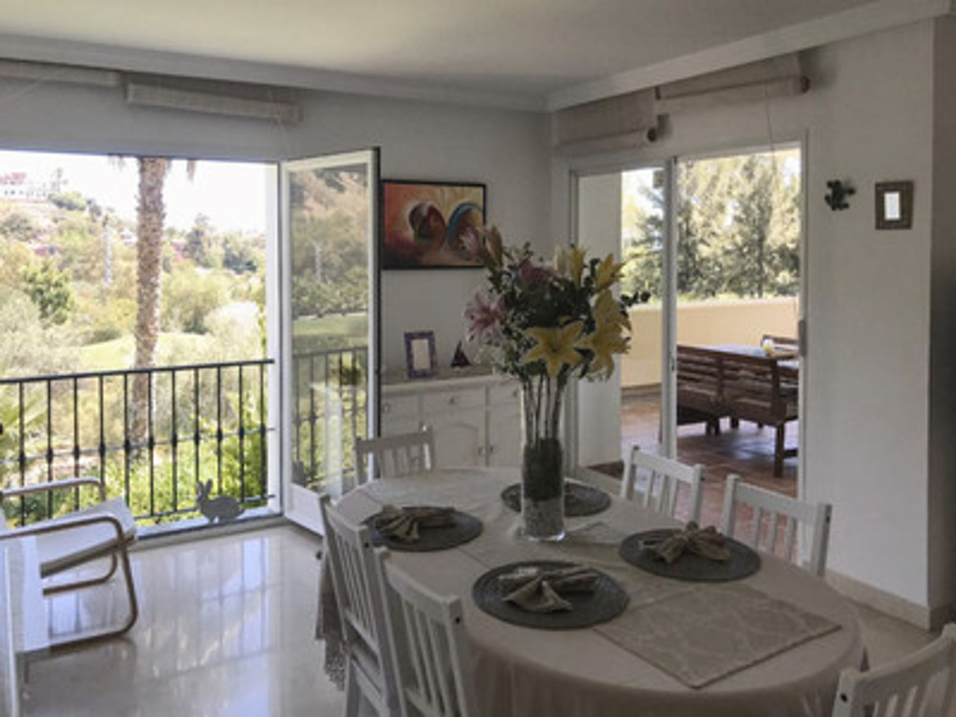 Condominium in Benahavís, Andalusia 10179096